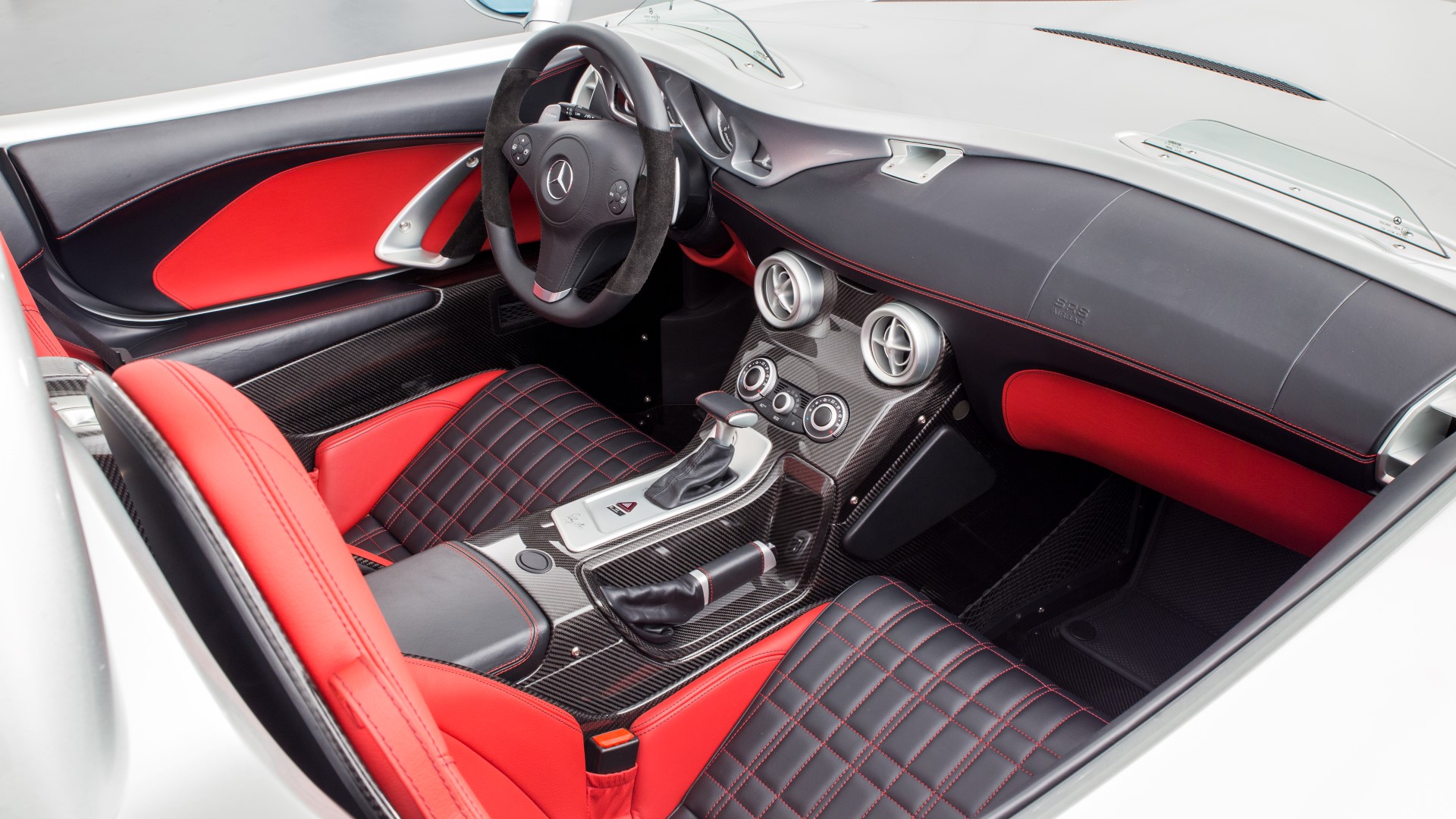 2010 MERCEDES-BENZ SLR MCLAREN STIRLING MOSS, 4/25