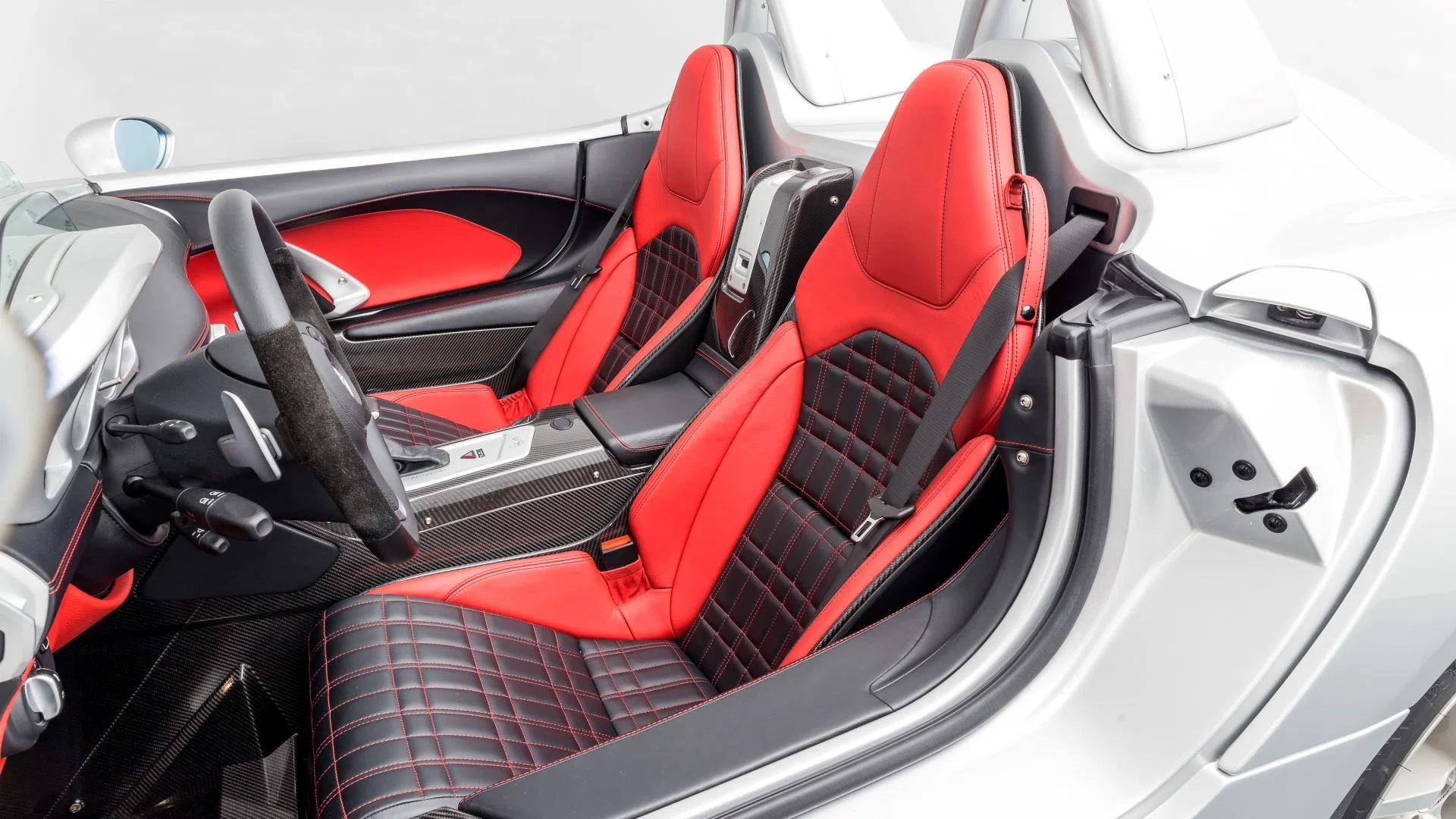 2010 Mercedes-Benz SLR McLaren Stirling Moss interior, seats, 511A Leder exklusiv schwarz