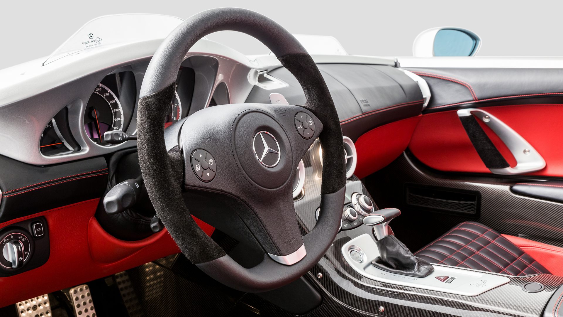 2010 MERCEDES-BENZ SLR MCLAREN STIRLING MOSS, 9/25