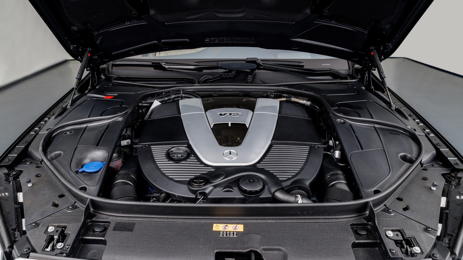 2016 MERCEDES-MAYBACH S600 PULLMAN, 14/19