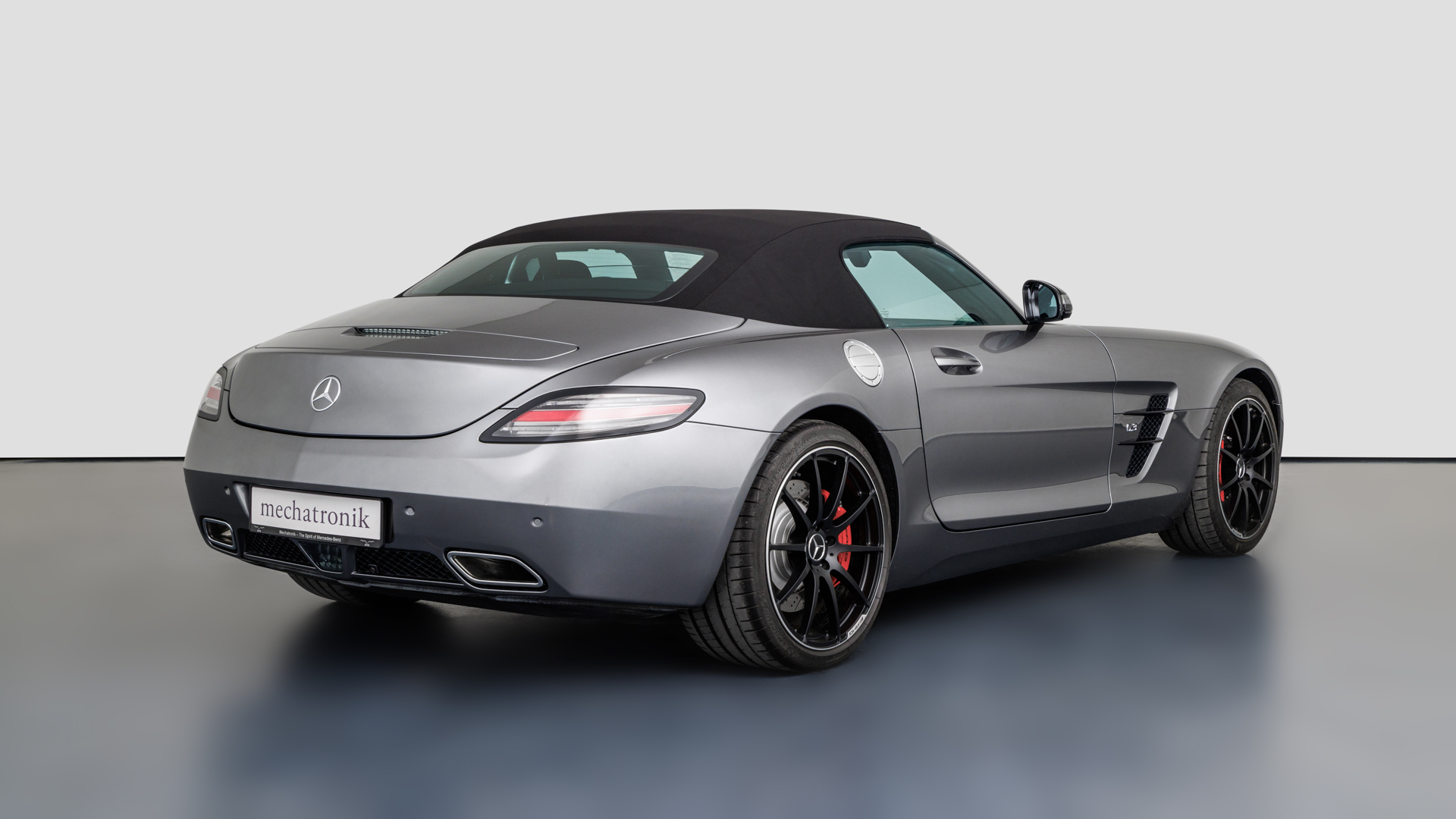 2014 MERCEDES-BENZ SLS AMG GT ROADSTER, 2/15