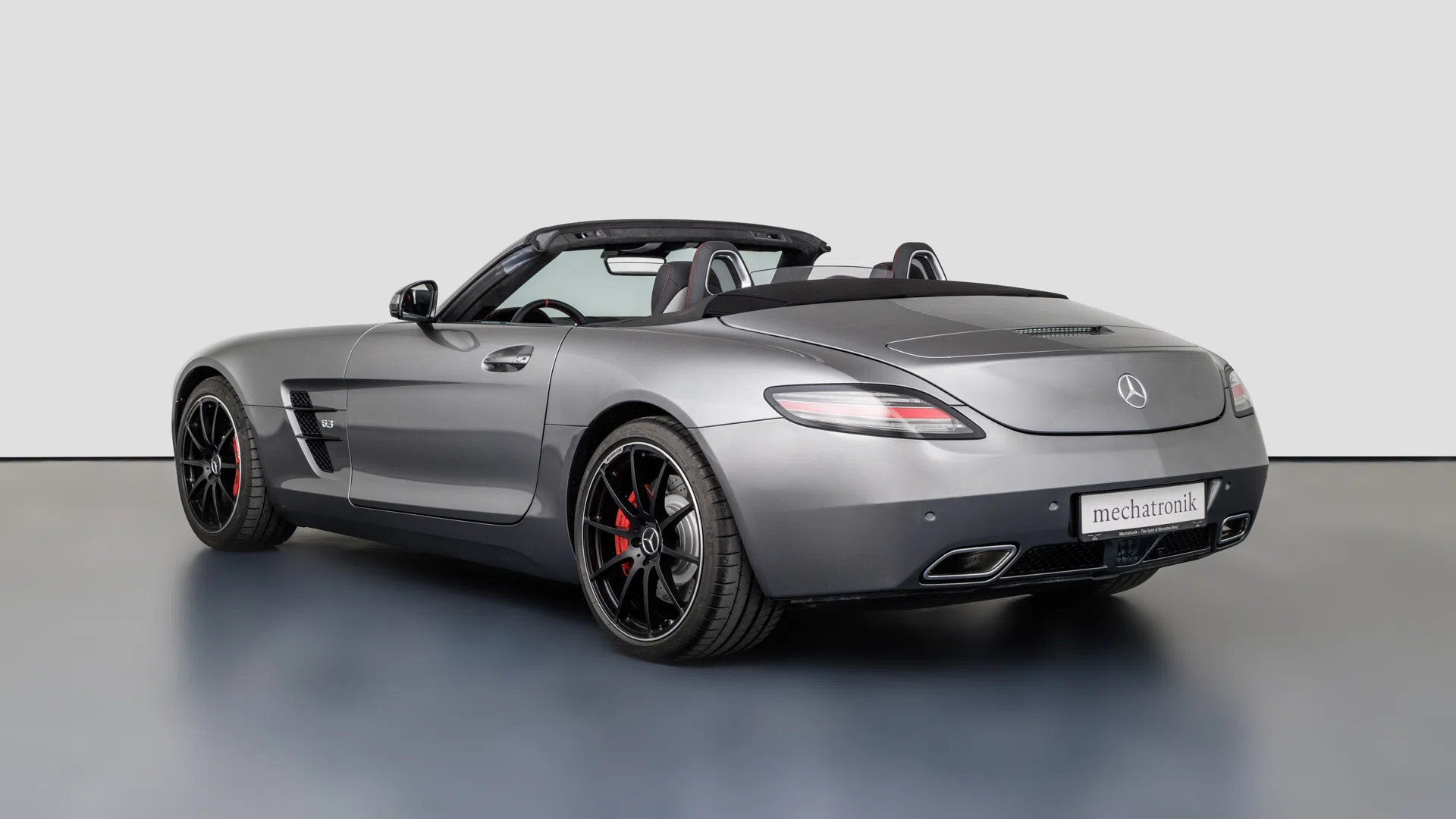2014 Mercedes-Benz SLS AMG GT Roadster for sale, exterior