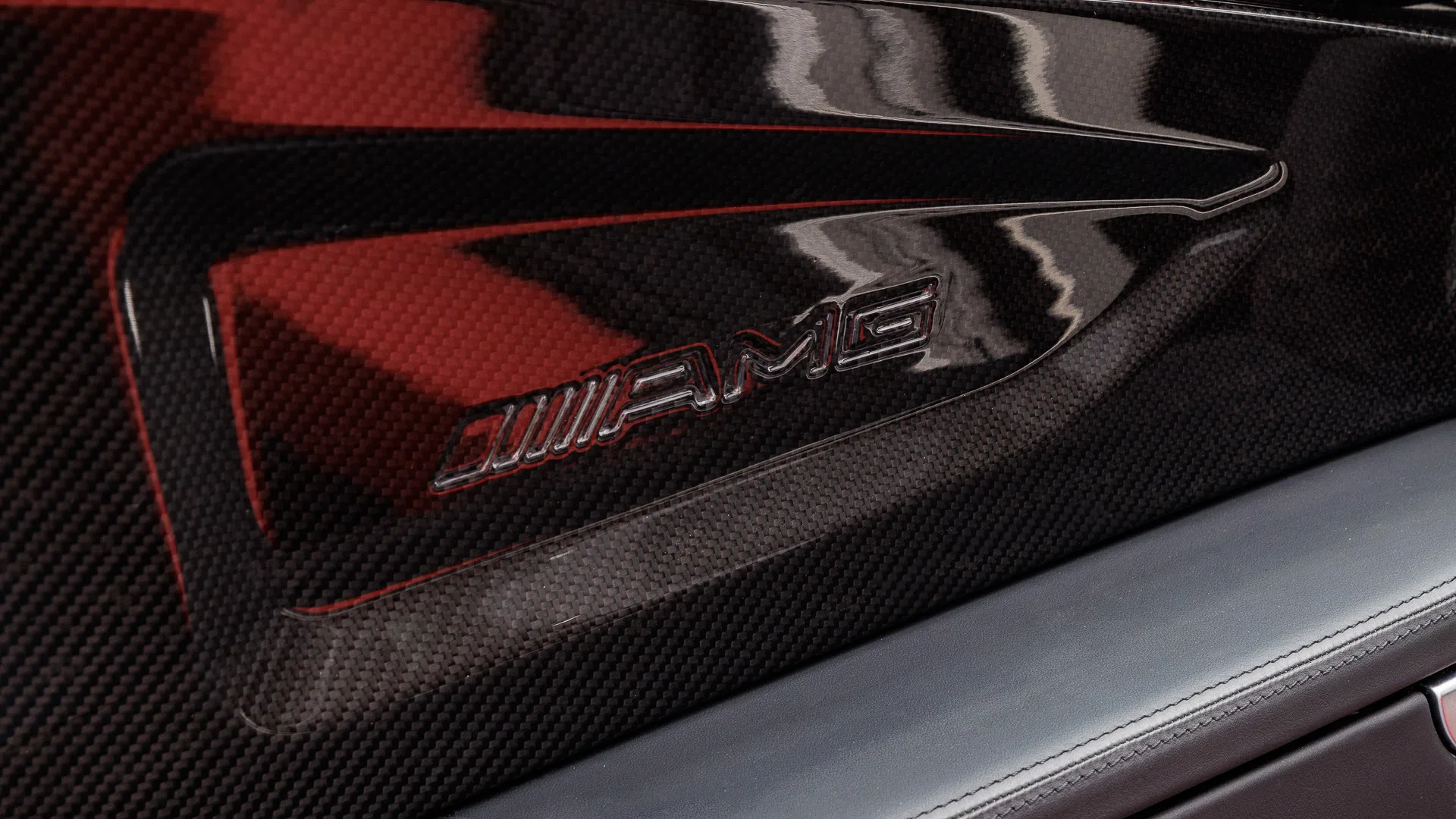 2008 Mercedes-Benz SL65 AMG Black Series interior, door sill