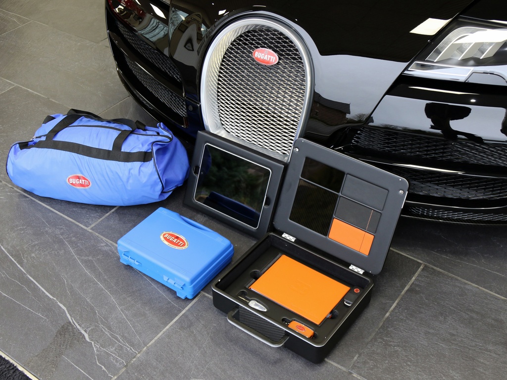 2011 Bugatti Veyron Super Sport Sang Noir, 20/20