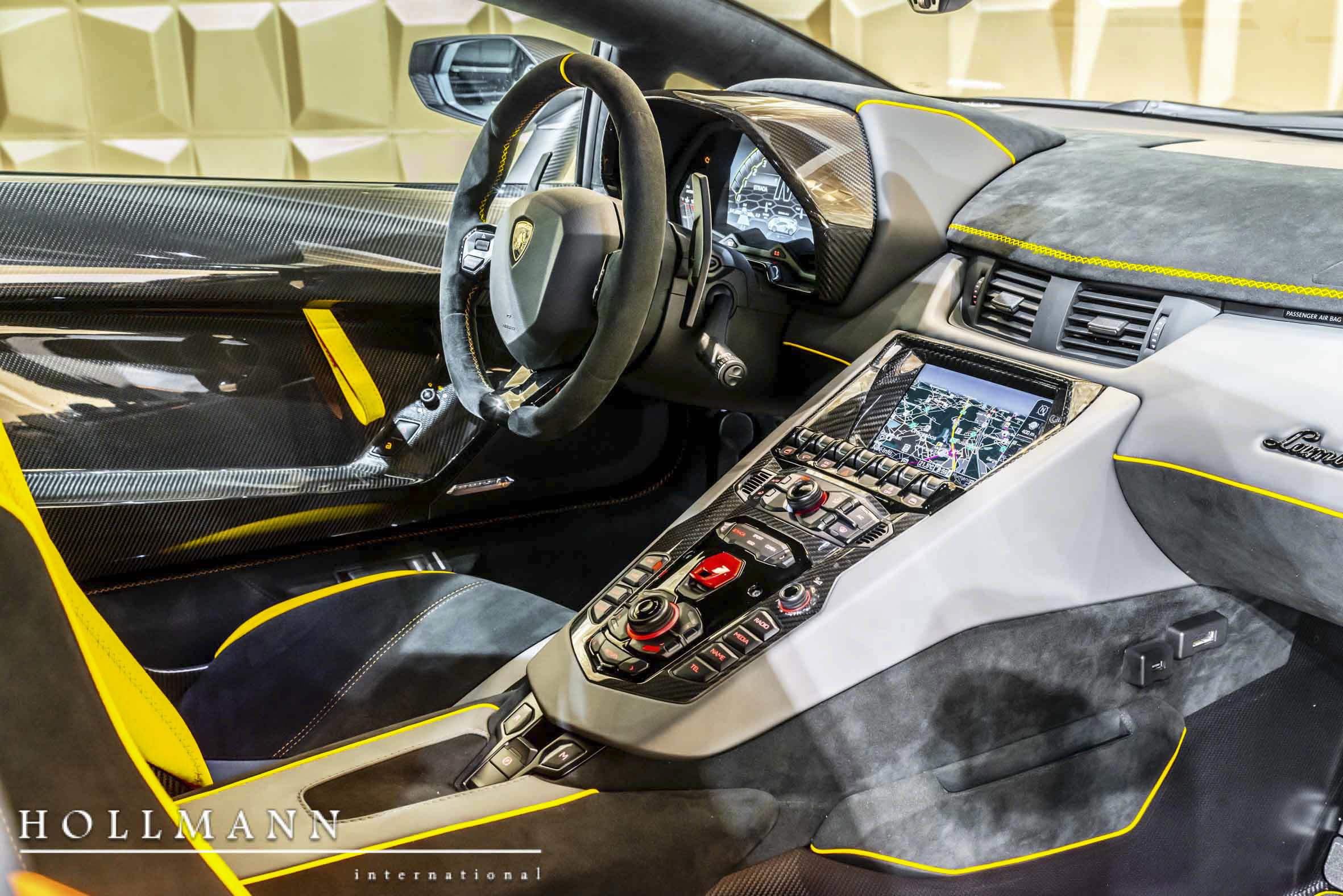 2019 Lamborghini Aventador SVJ, 2/14