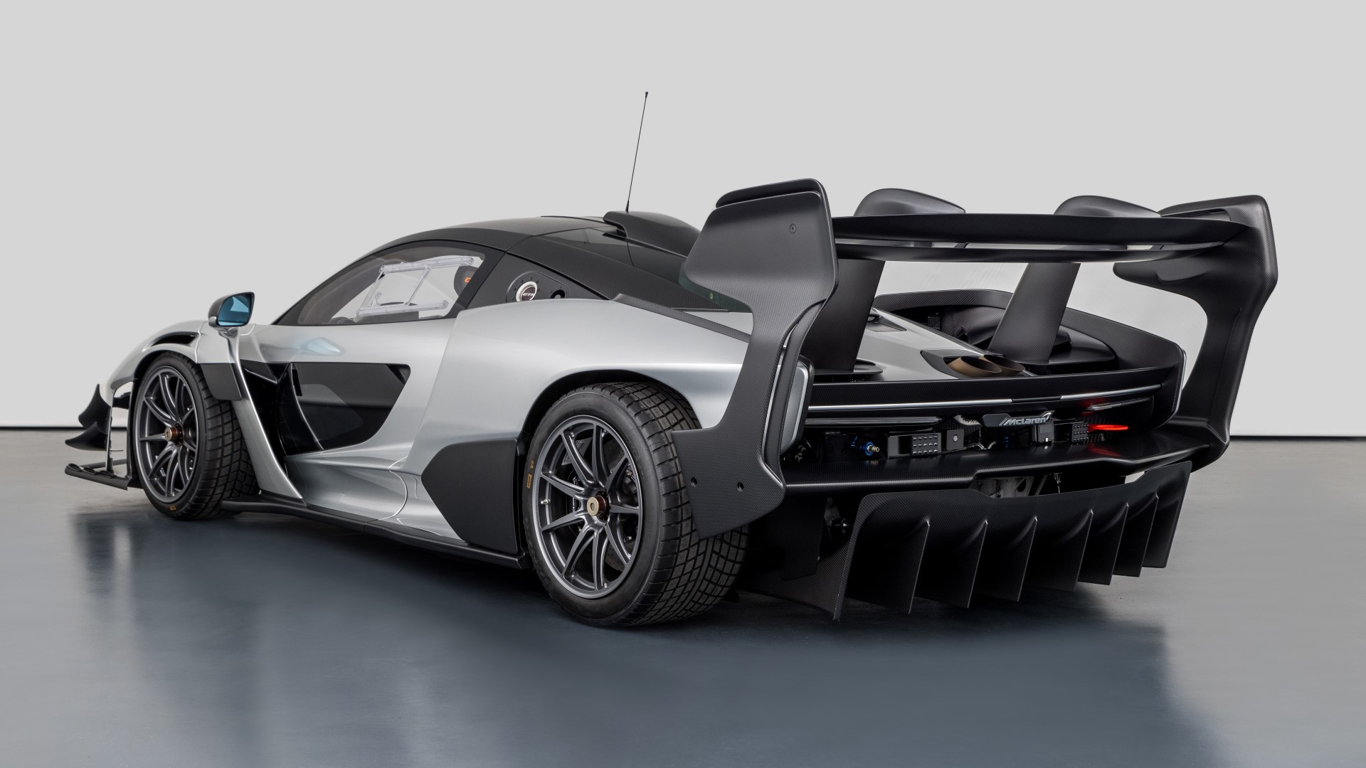 2020 MCLAREN SENNA GTR, 2/20