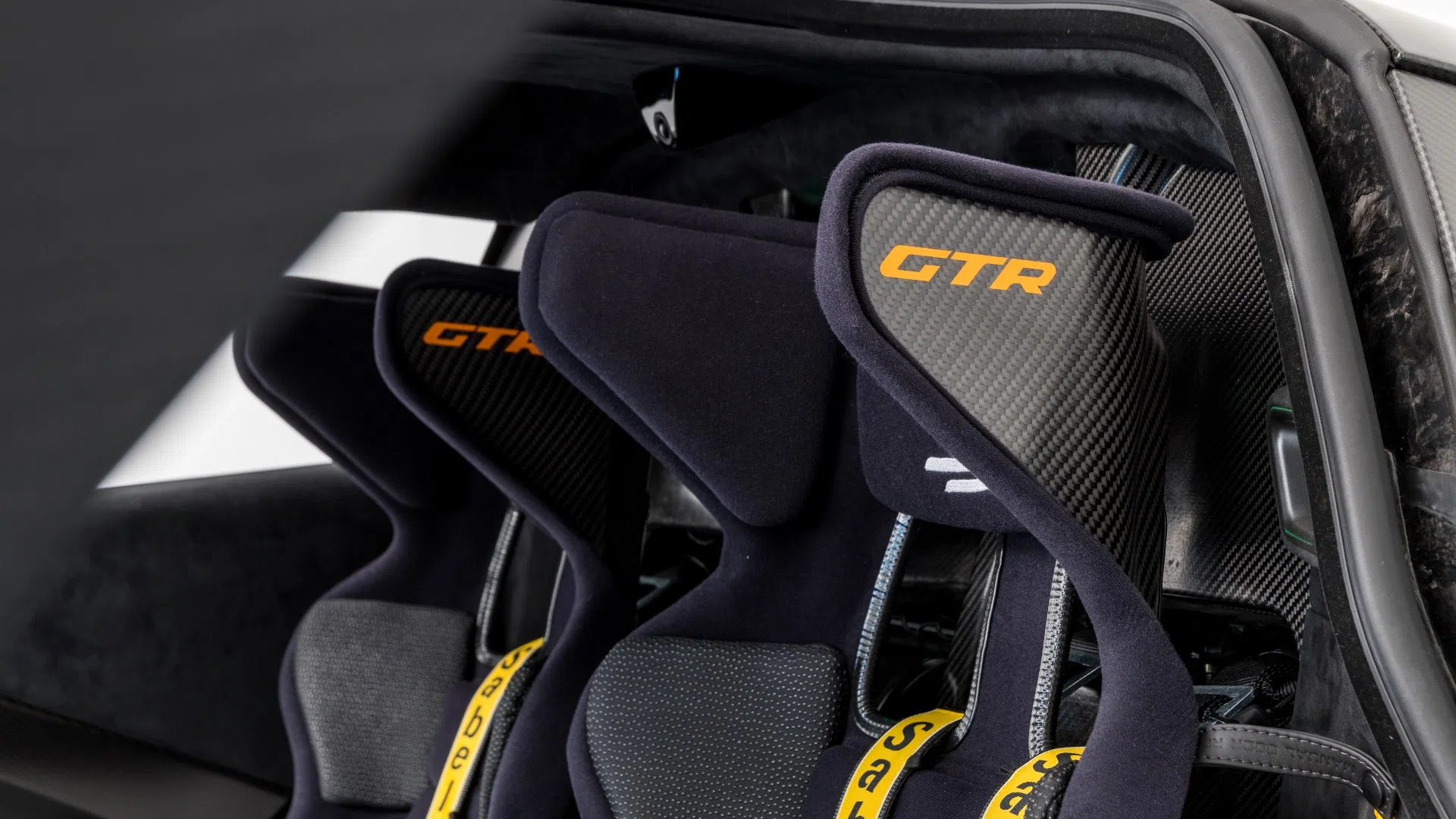 2020 McLaren Senna GTR interior