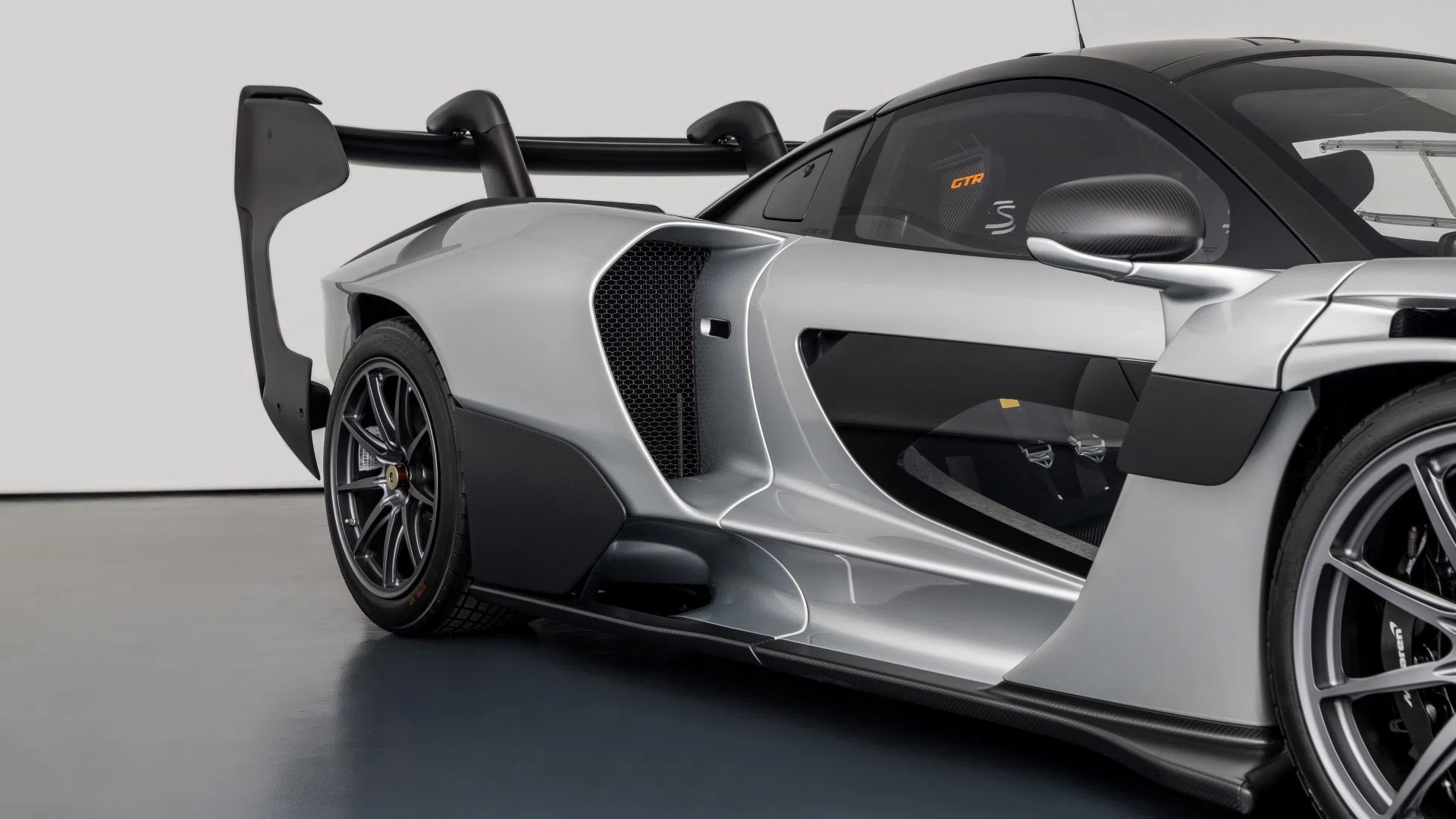 2020 McLaren Senna GTR for sale, exterior