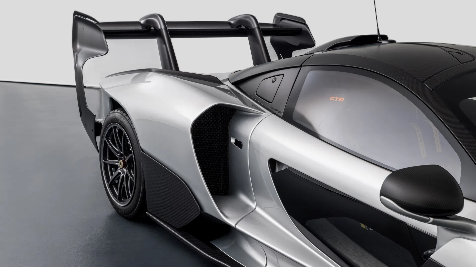 2020 McLaren Senna GTR for sale, exterior