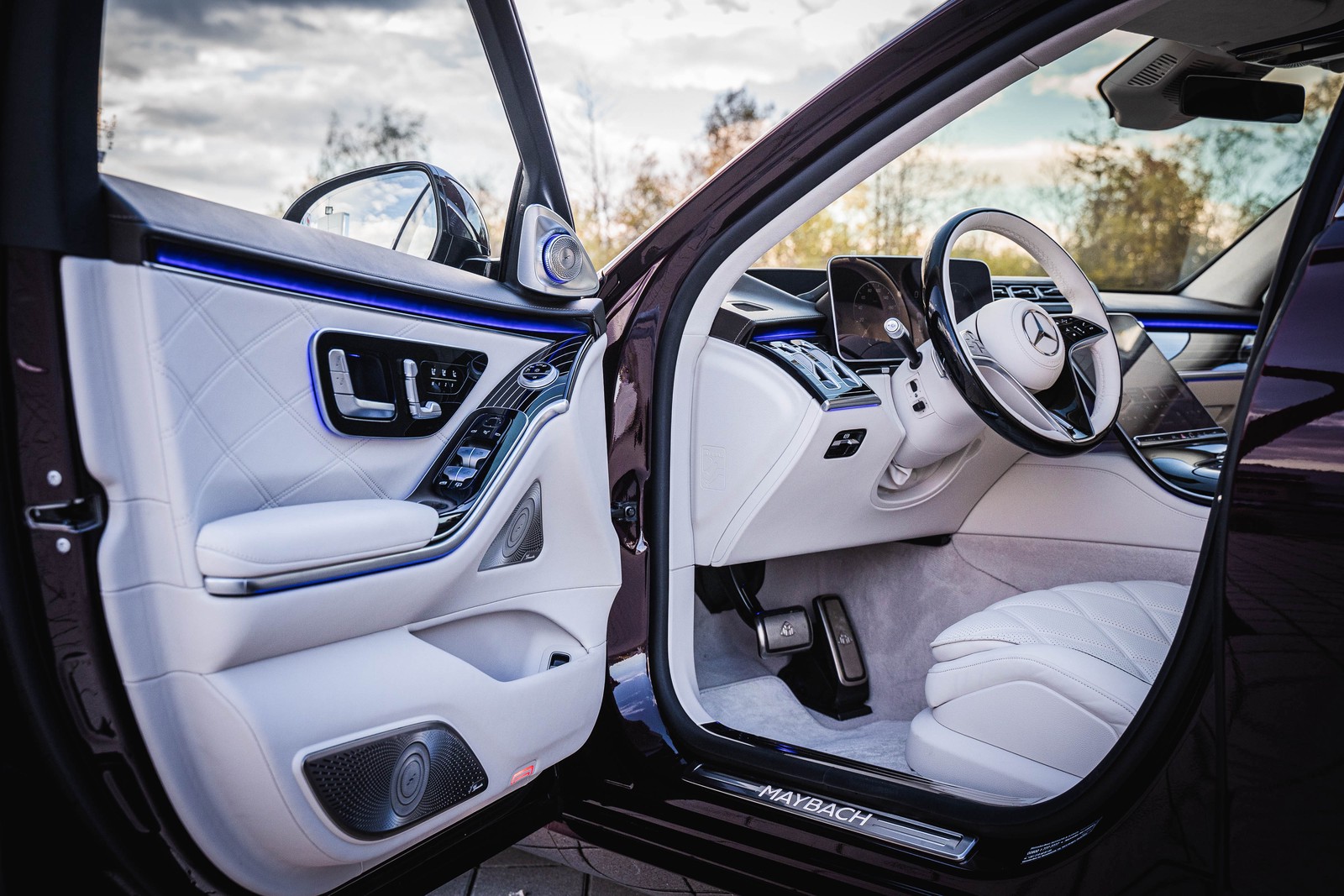 2022 Mercedes Benz MAYBACH S680 4M, 7/13