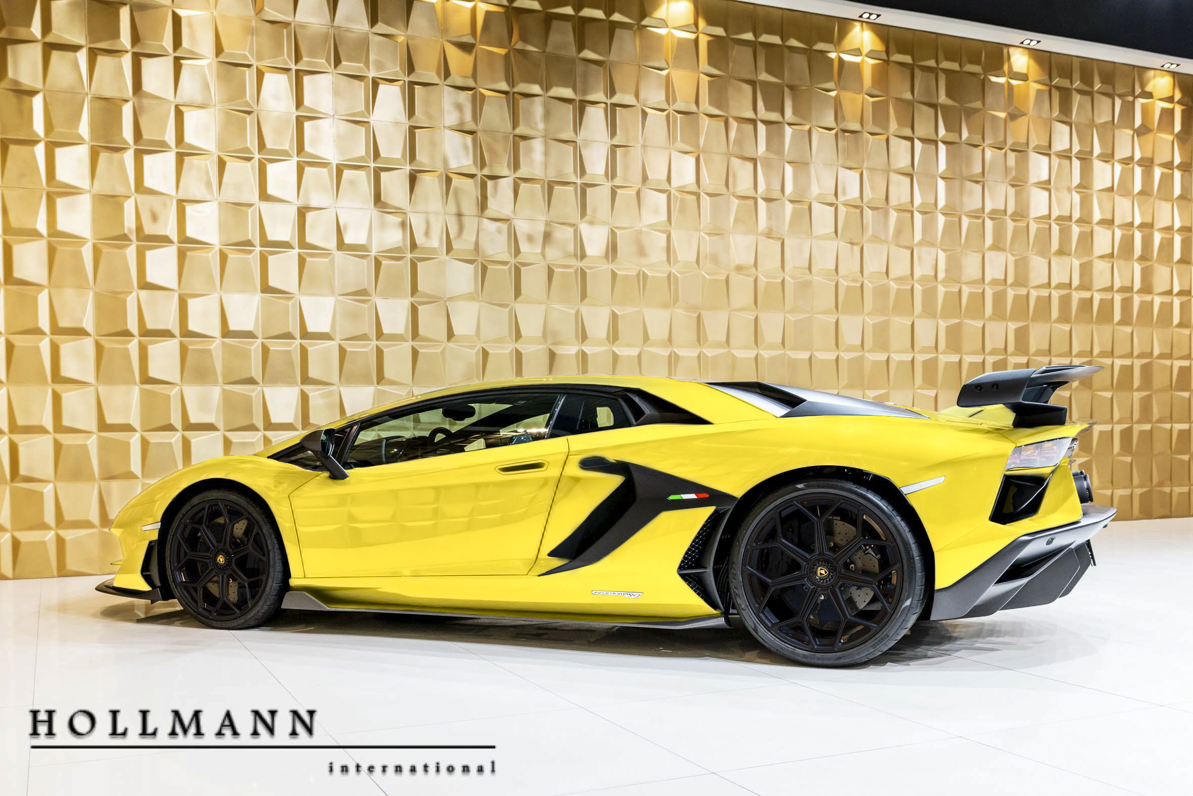 2019 Lamborghini Aventador SVJ, 9/14