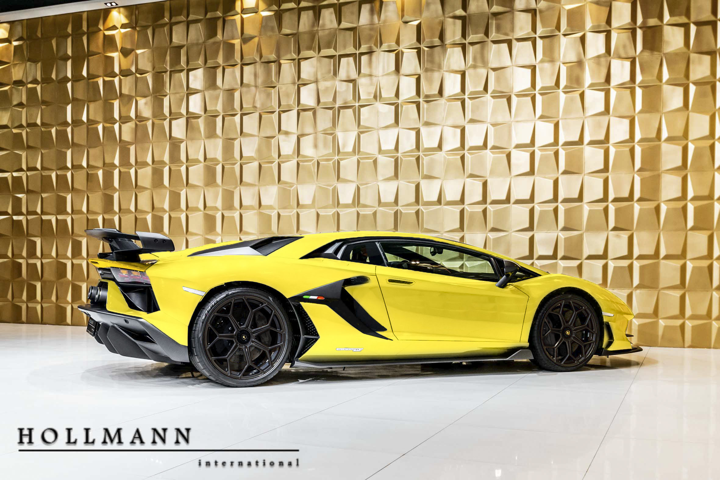 2019 Lamborghini Aventador SVJ, 12/14