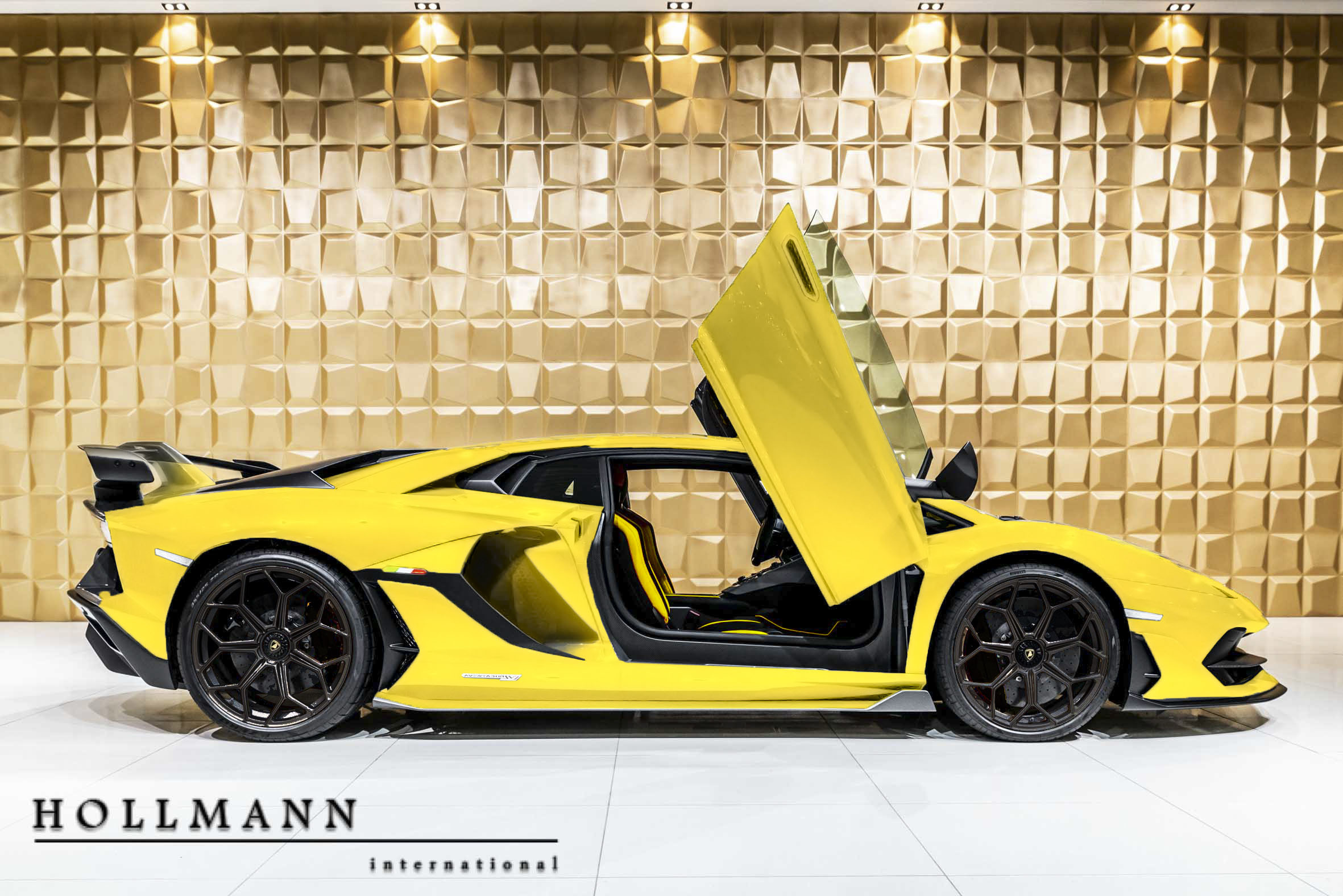 2019 Lamborghini Aventador SVJ, 13/14