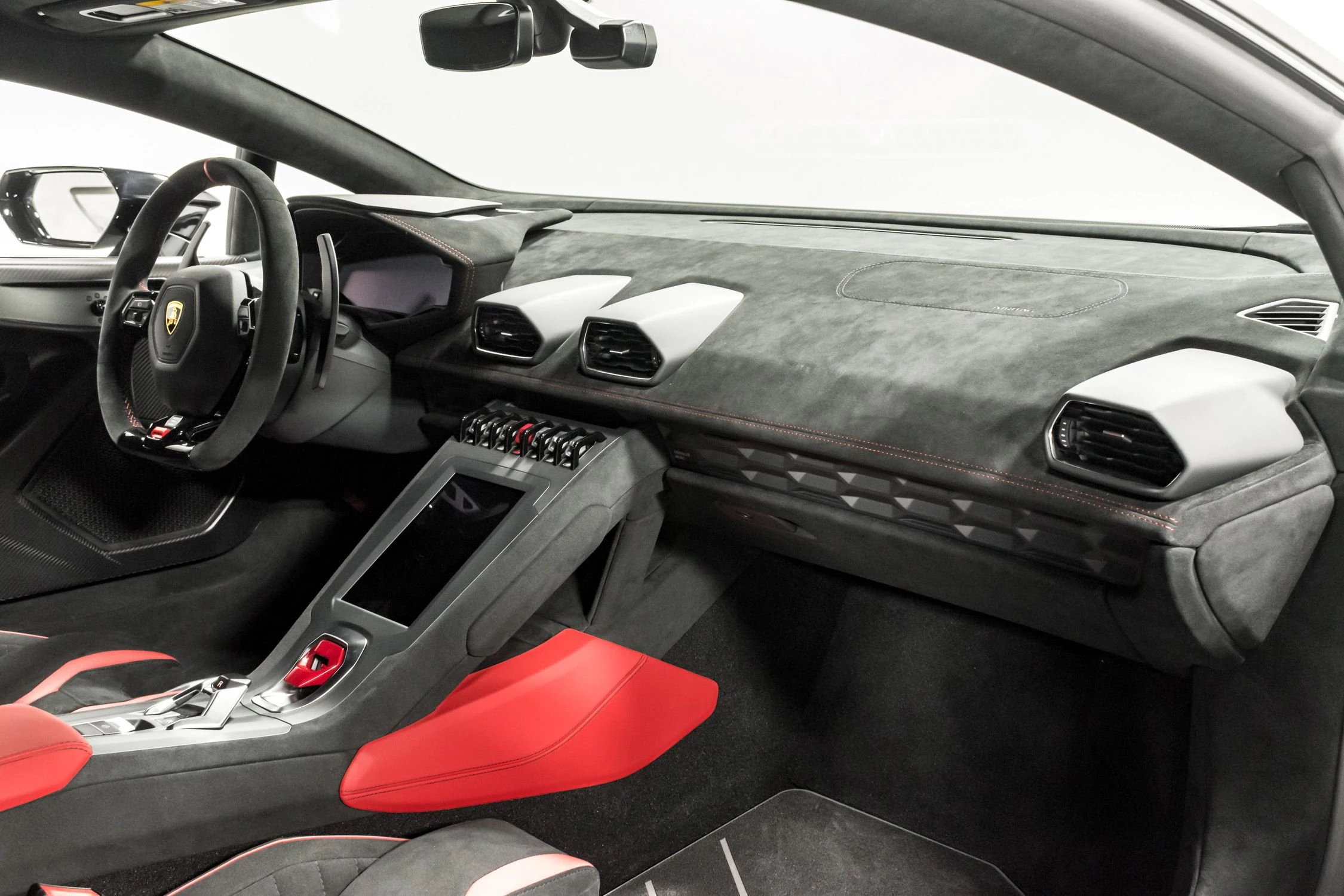 2022 Lamborghini Huracan STO, 3/21