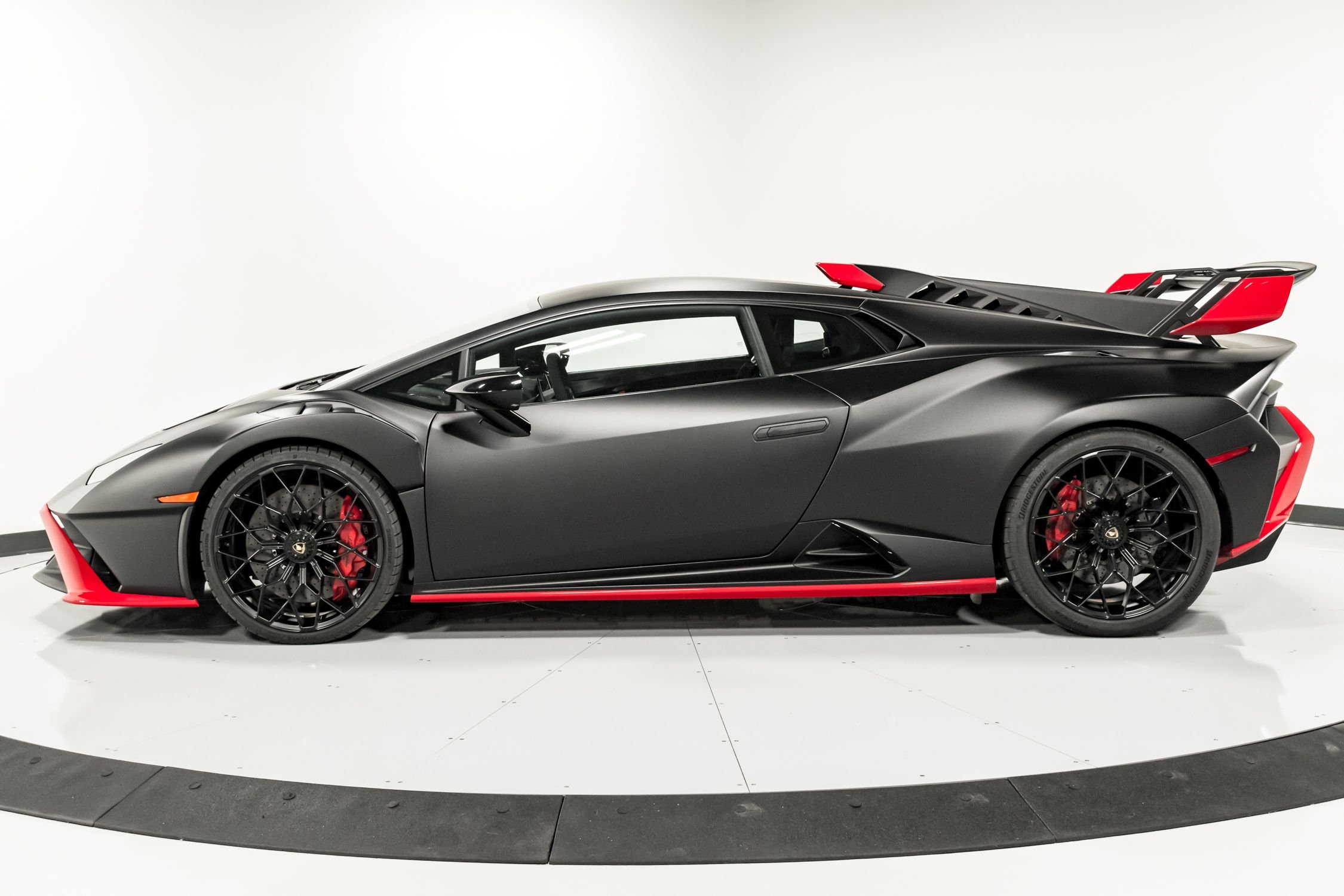 2022 Lamborghini Huracan STO, 4/21