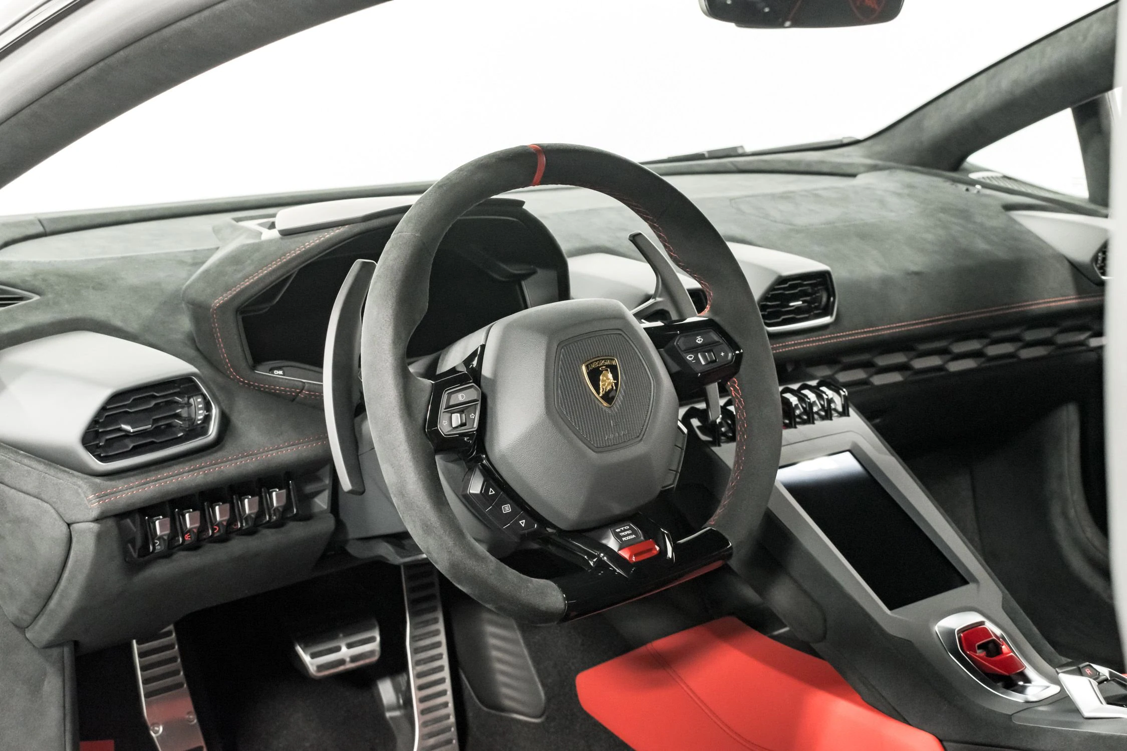 2022 Lamborghini Huracan STO, 6/21
