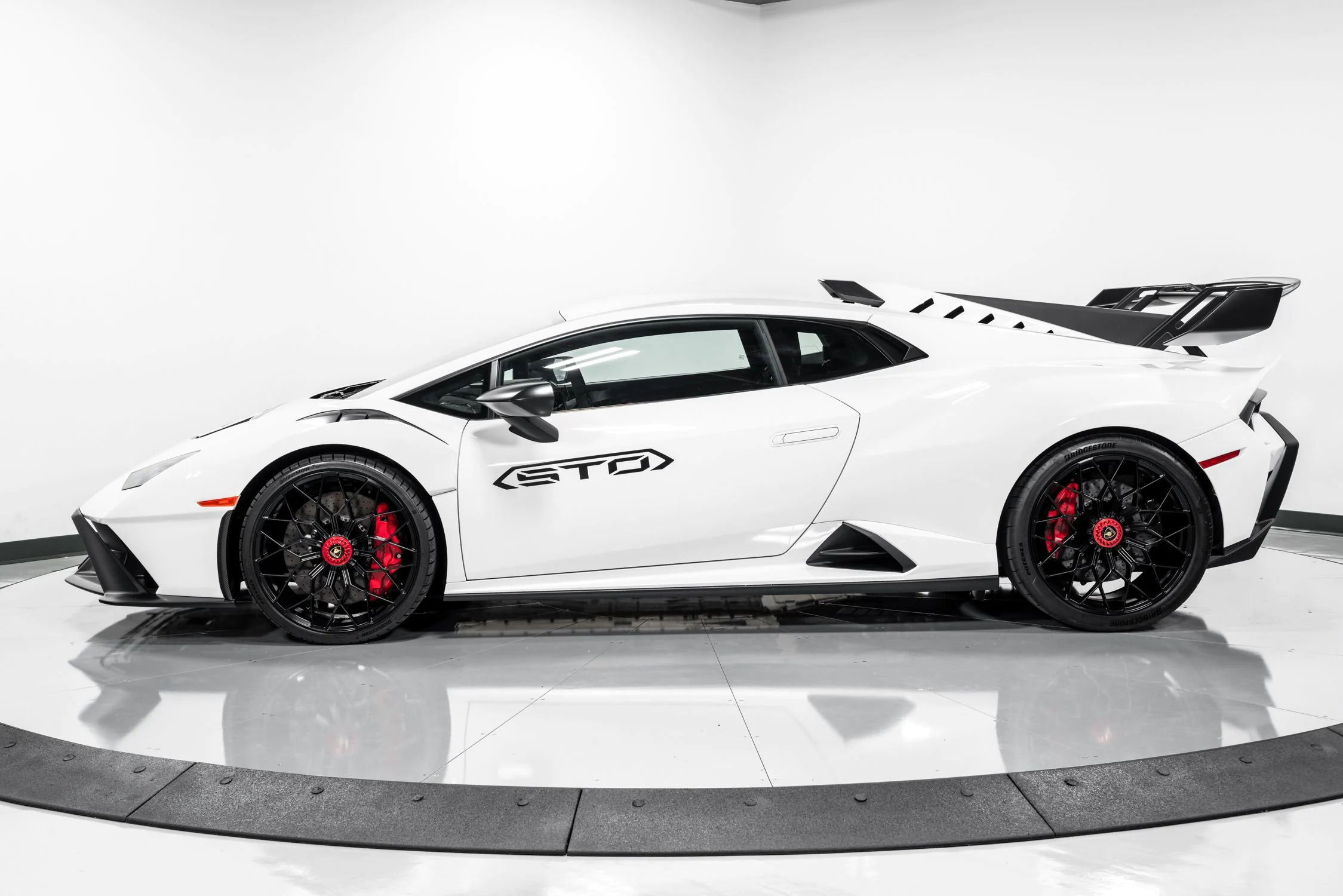 2021 Lamborghini Huracan STO, 10/21