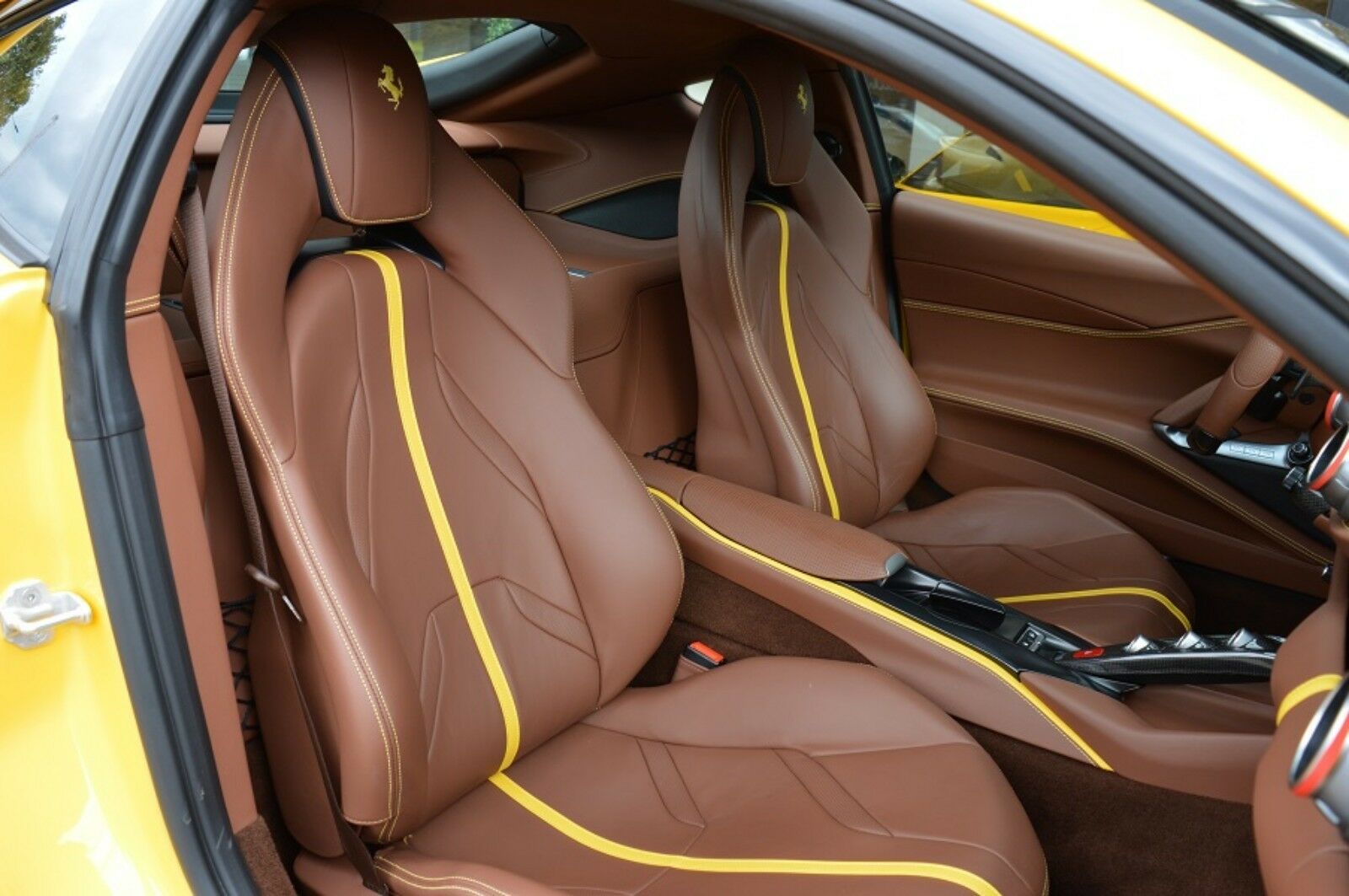 2018 Ferrari 812 Superfast, 2/15