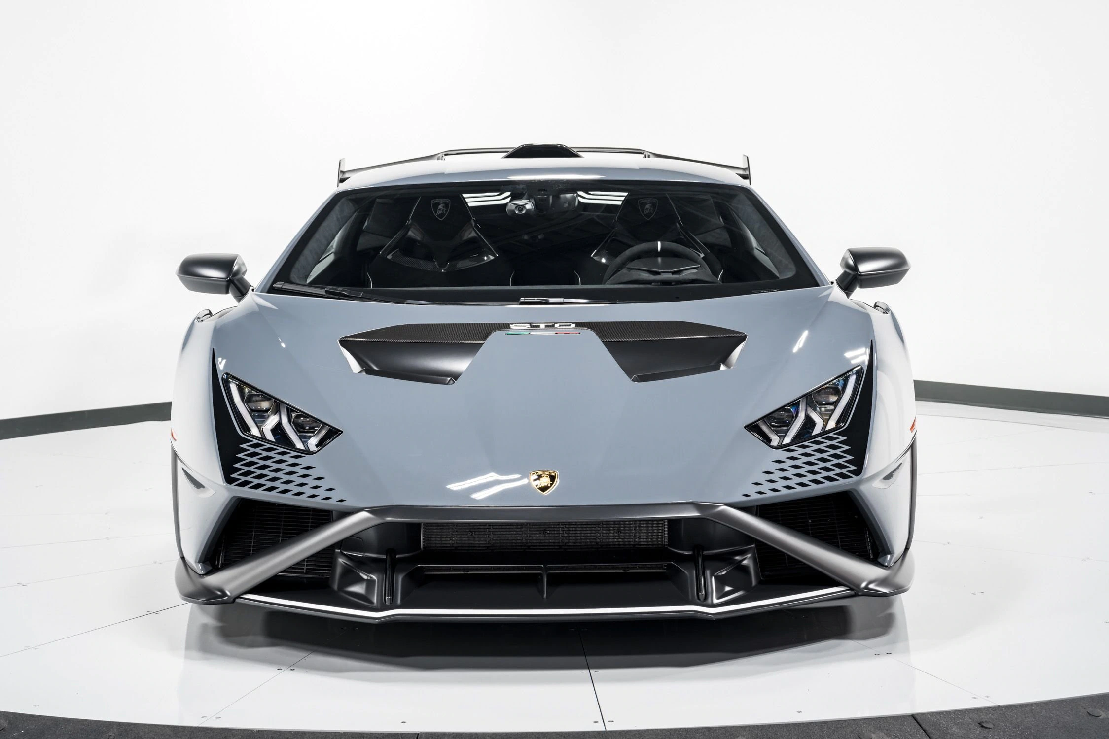 2022 Lamborghini Huracan STO, 13/20