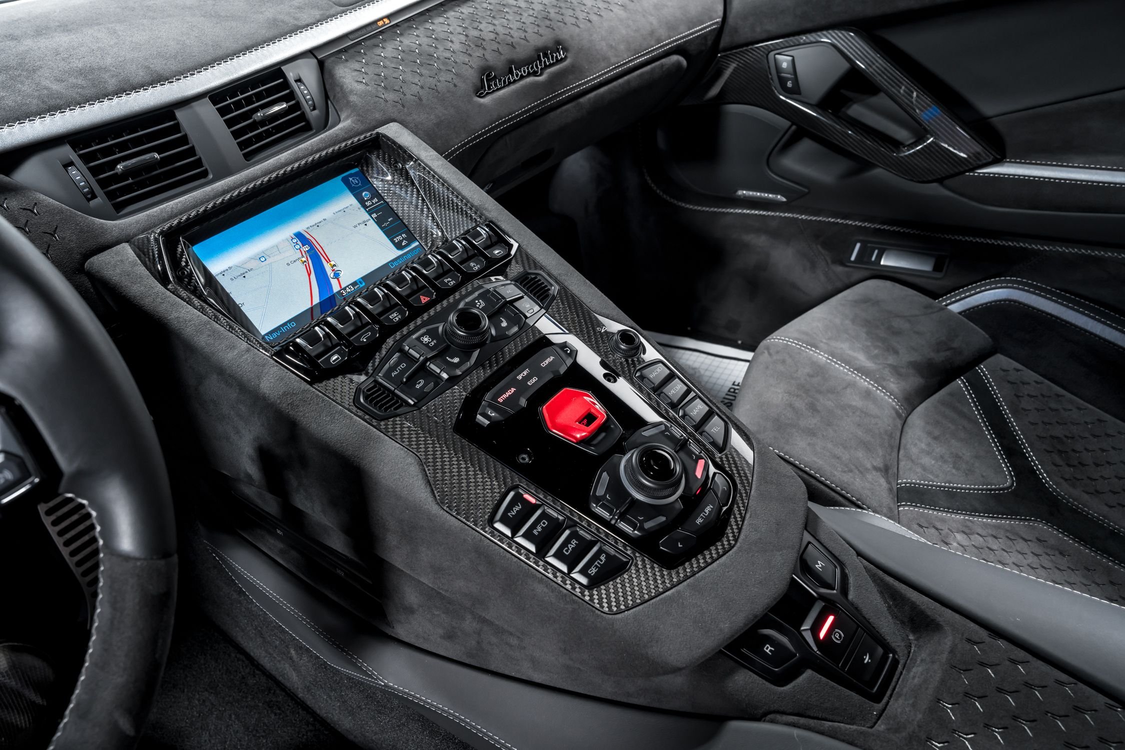 2022 Lamborghini Aventador Ultimae, 6/13