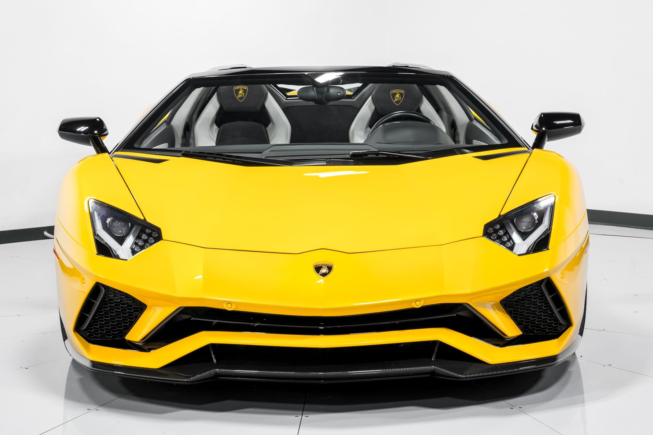2018 Lamborghini Aventador S Roadster, 32/32