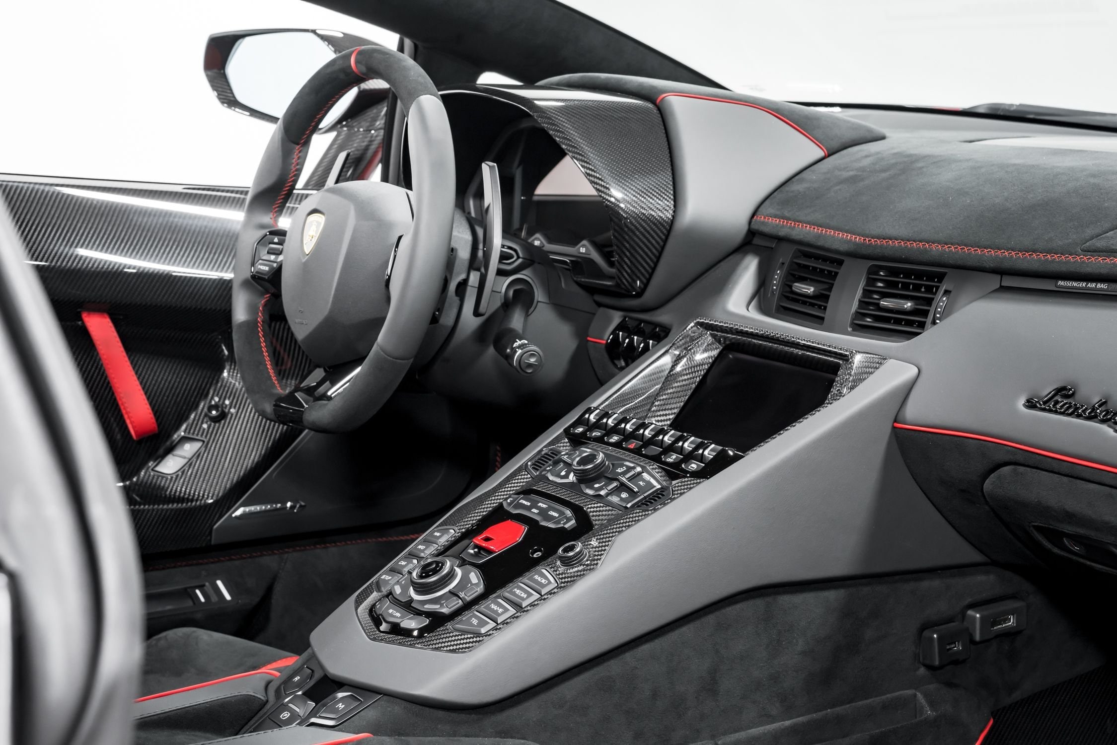 2021 Lamborghini Aventador SVJ Roadster, 4/13
