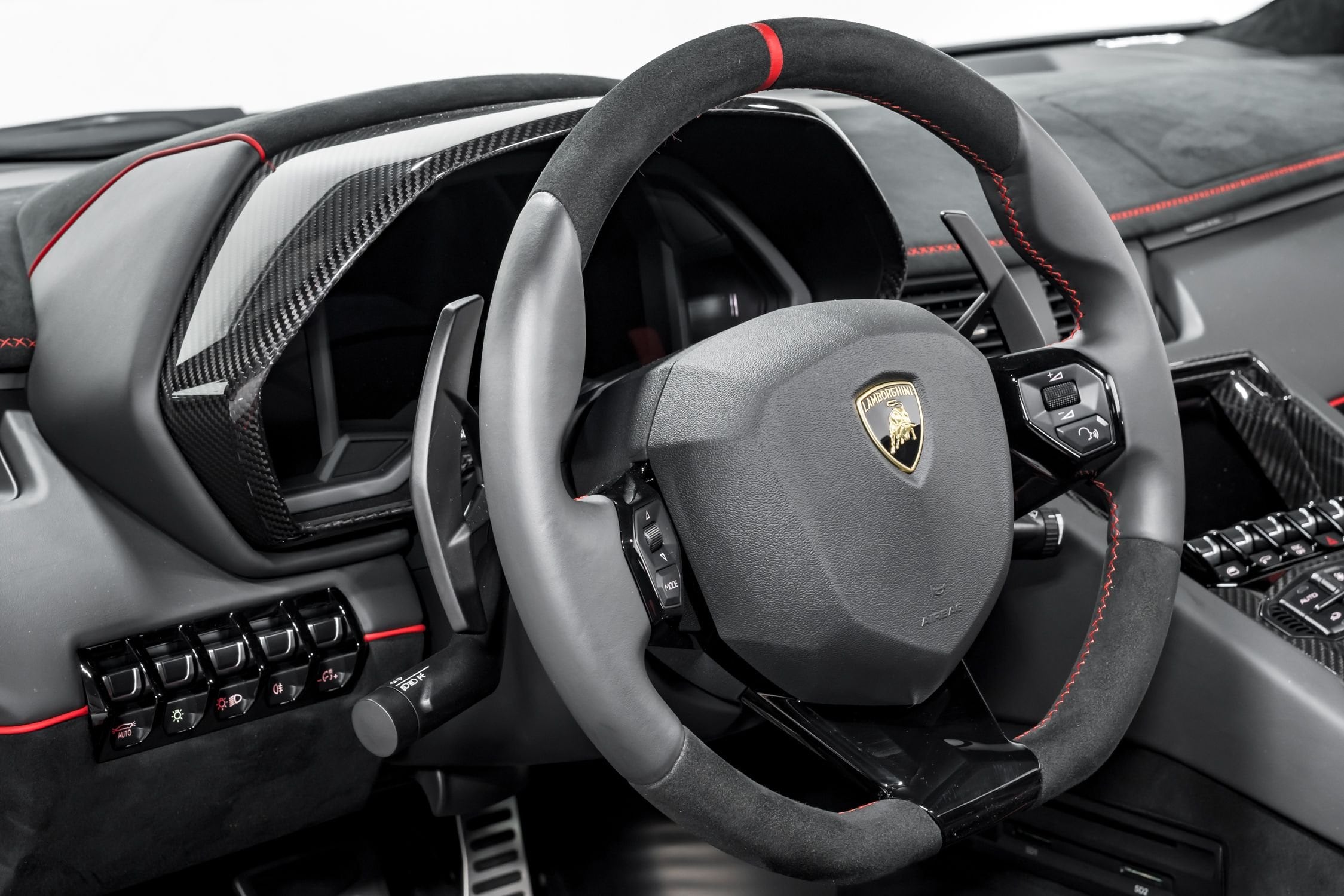 2021 Lamborghini Aventador SVJ Roadster, 8/13