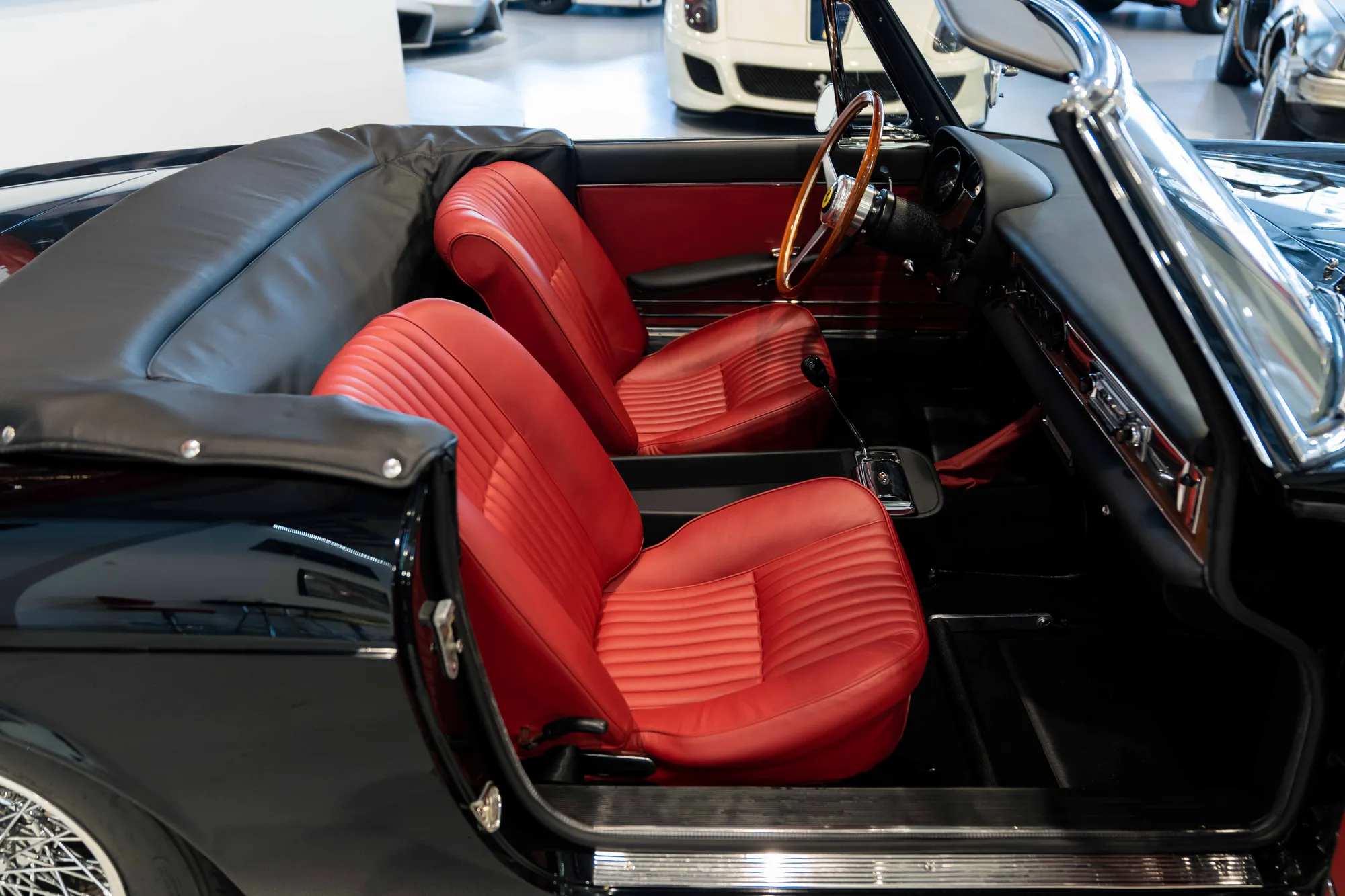 1965 FERRARI 275 GTS, 8/18