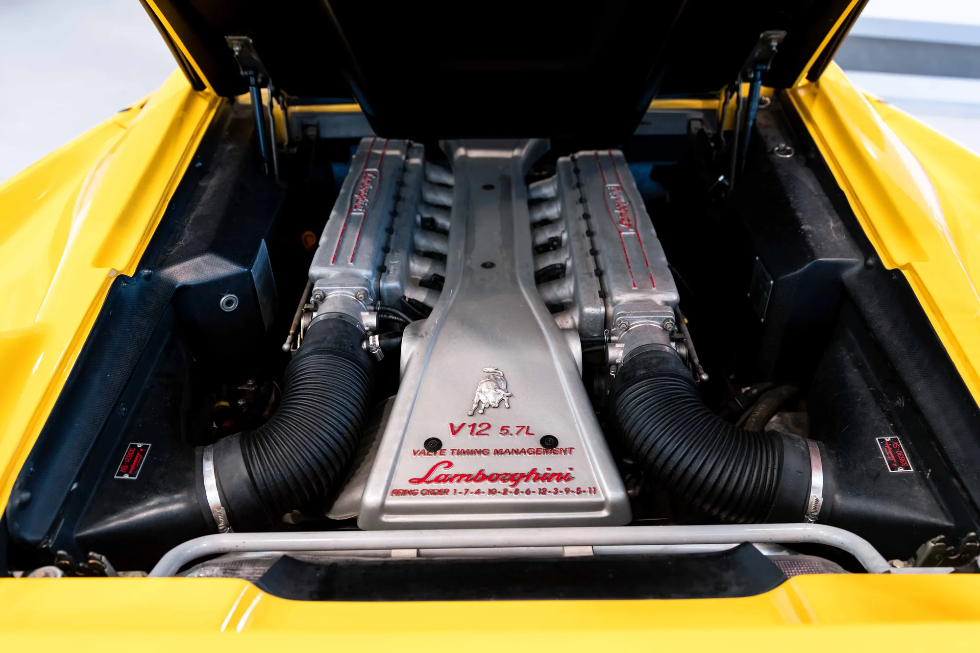 1999 LAMBORGHINI DIABLO VT ROADSTER, 3/17