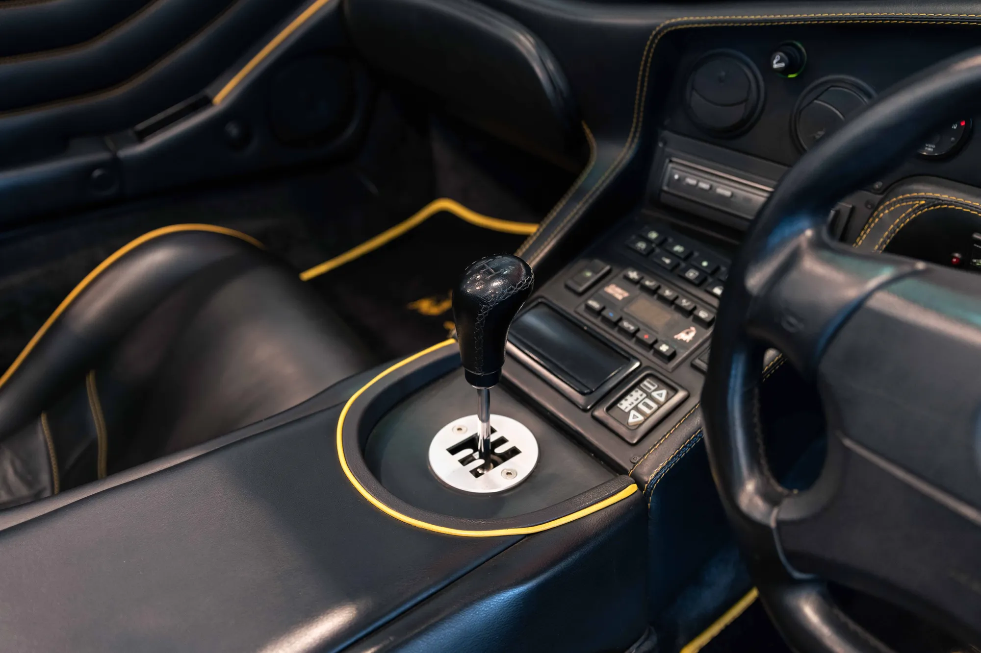 1999 LAMBORGHINI DIABLO VT ROADSTER, 4/17
