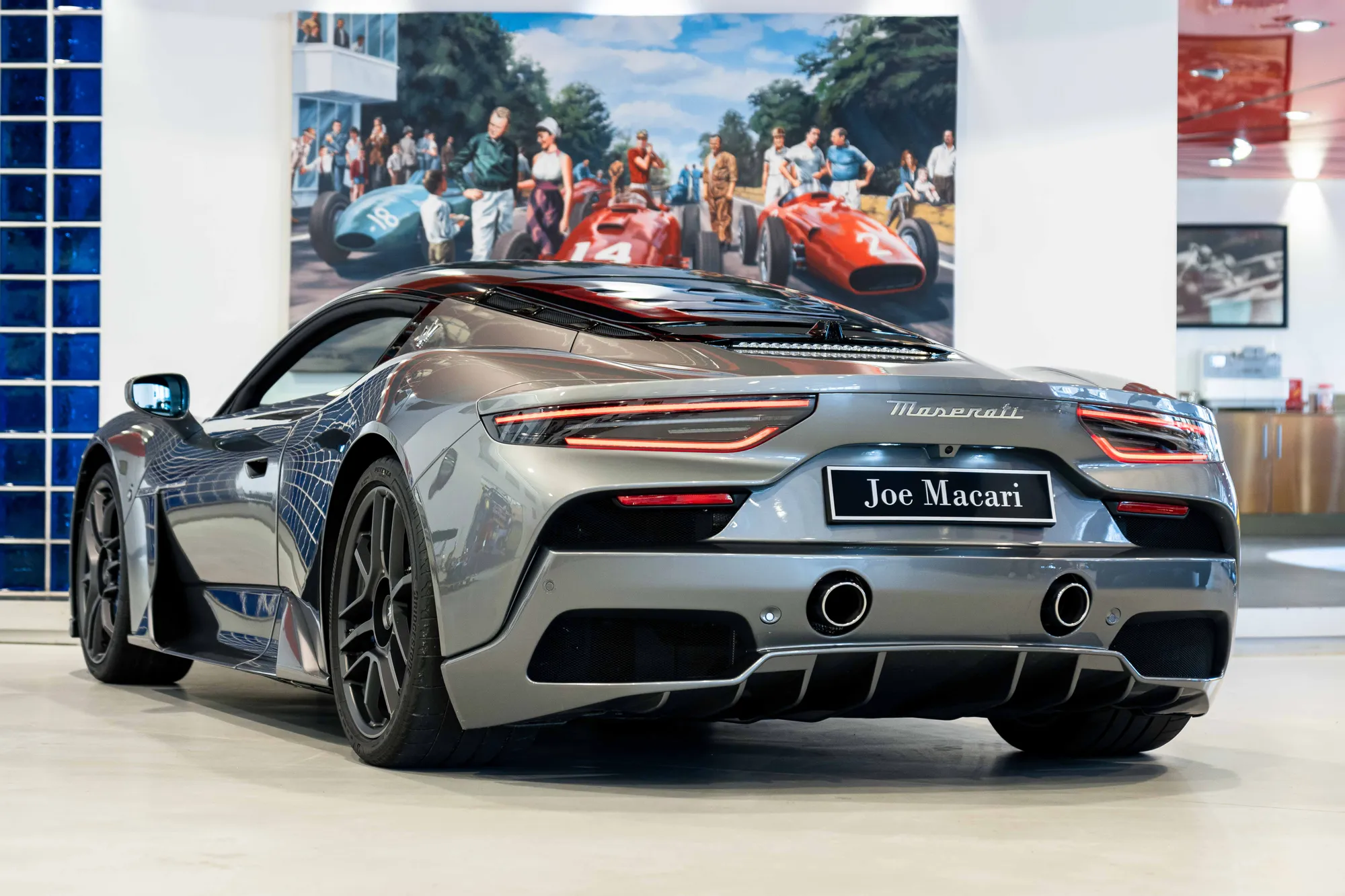 2022 MASERATI MC20, 2/20