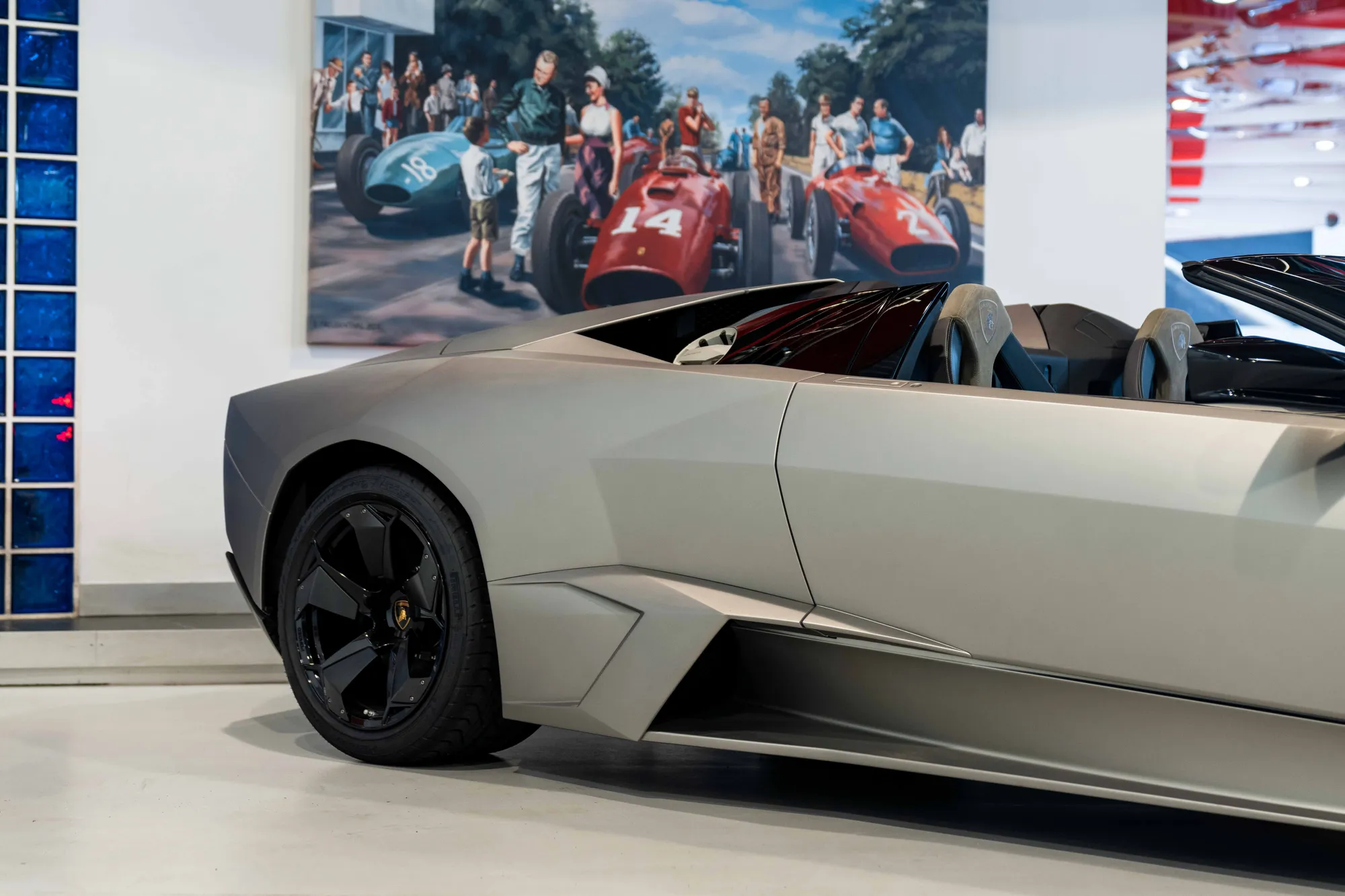 2010 LAMBORGHINI REVENTON ROADSTER, 13/22