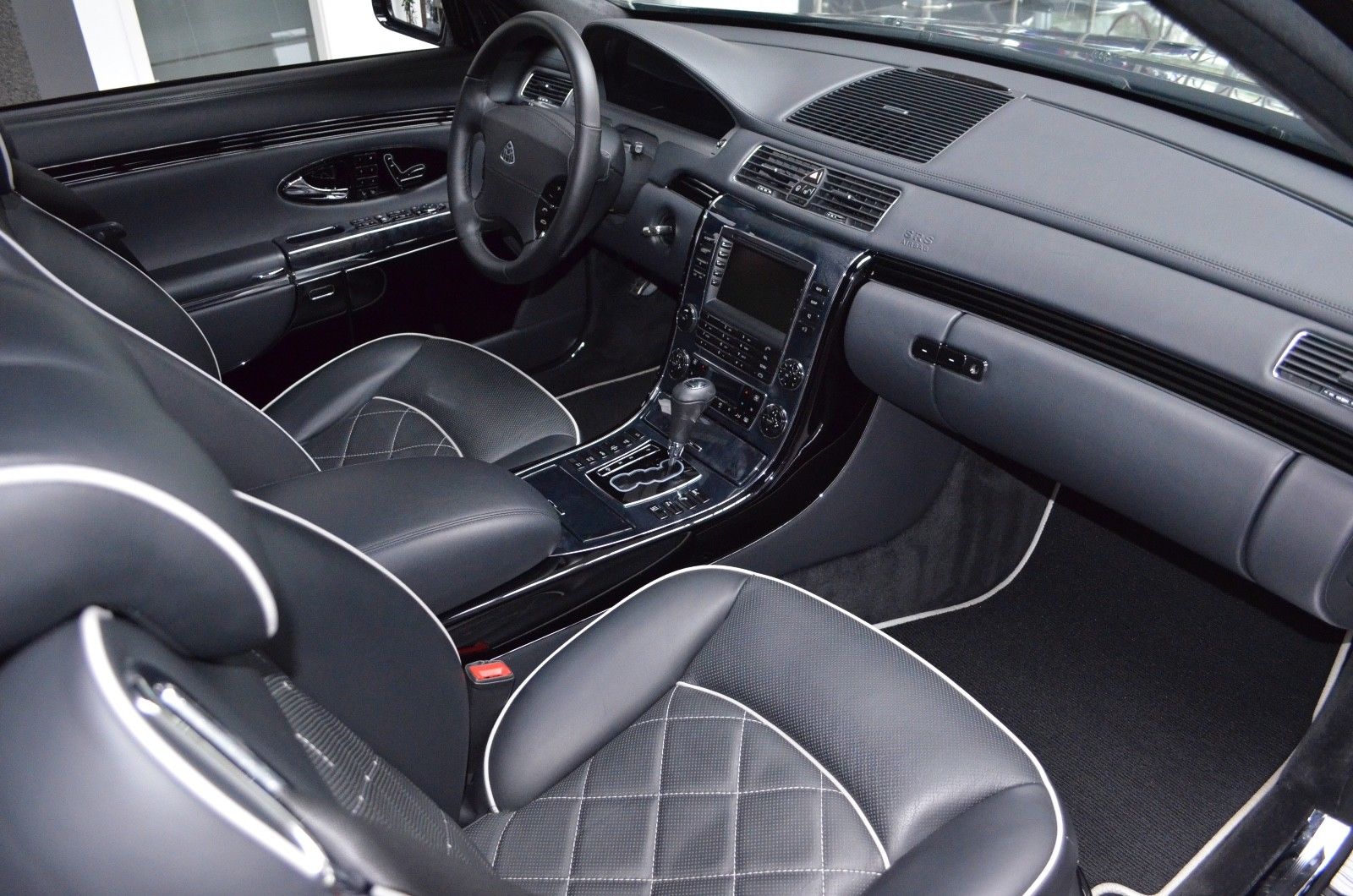 2008 Maybach 57 S Baltic Black, 8/16