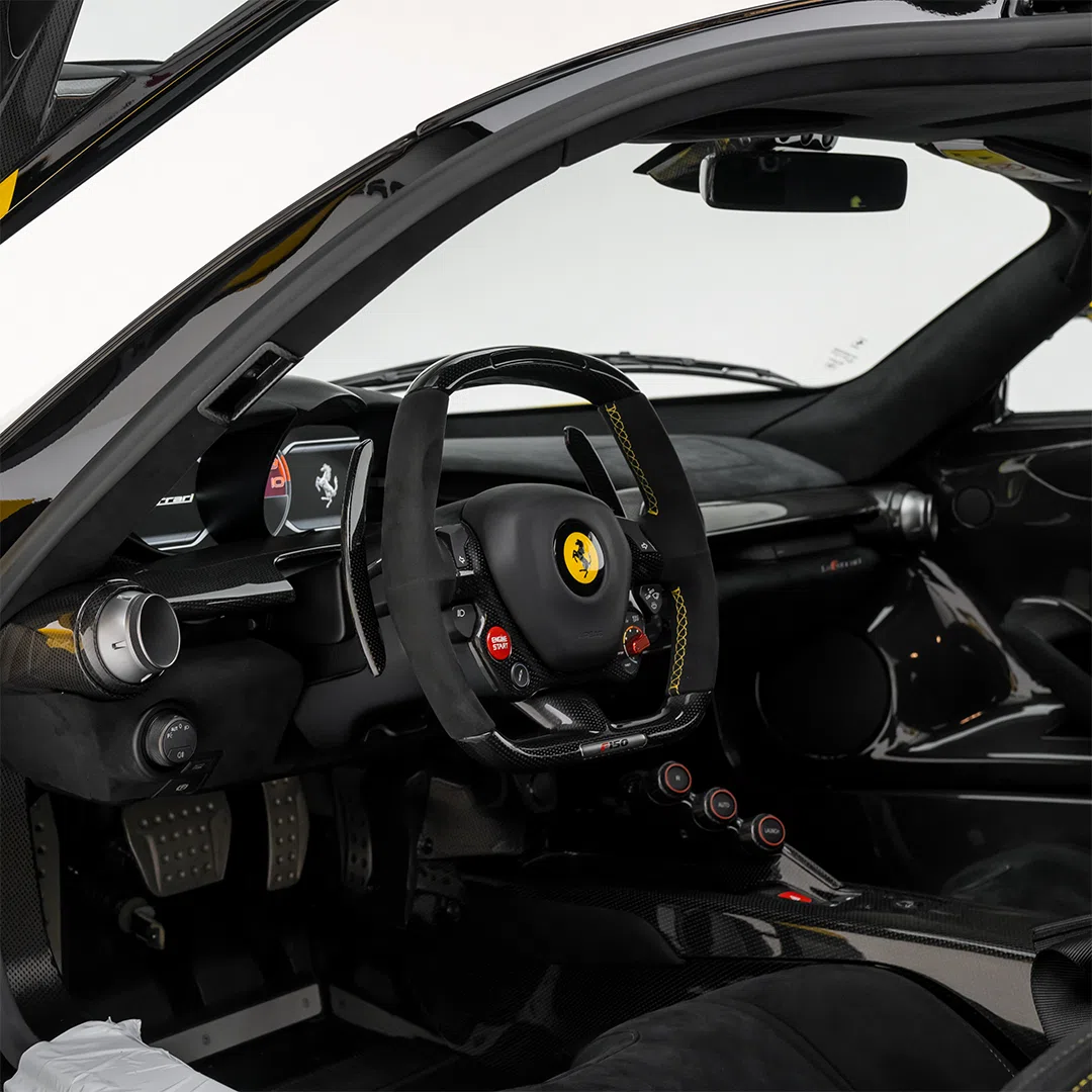 2015 Ferrari LaFerrari interior, dashboard