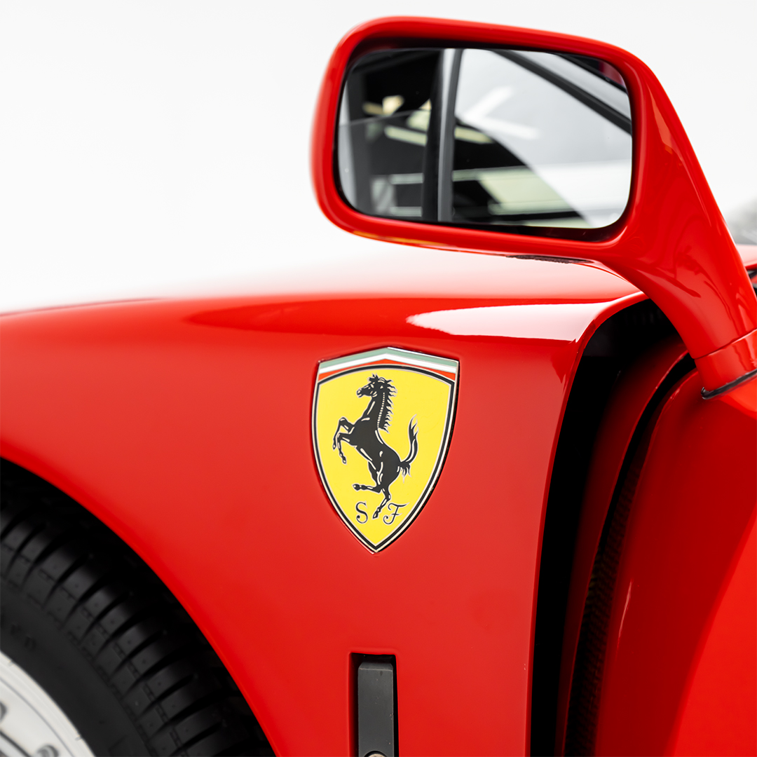 1992 FERRARI F40, 9/23