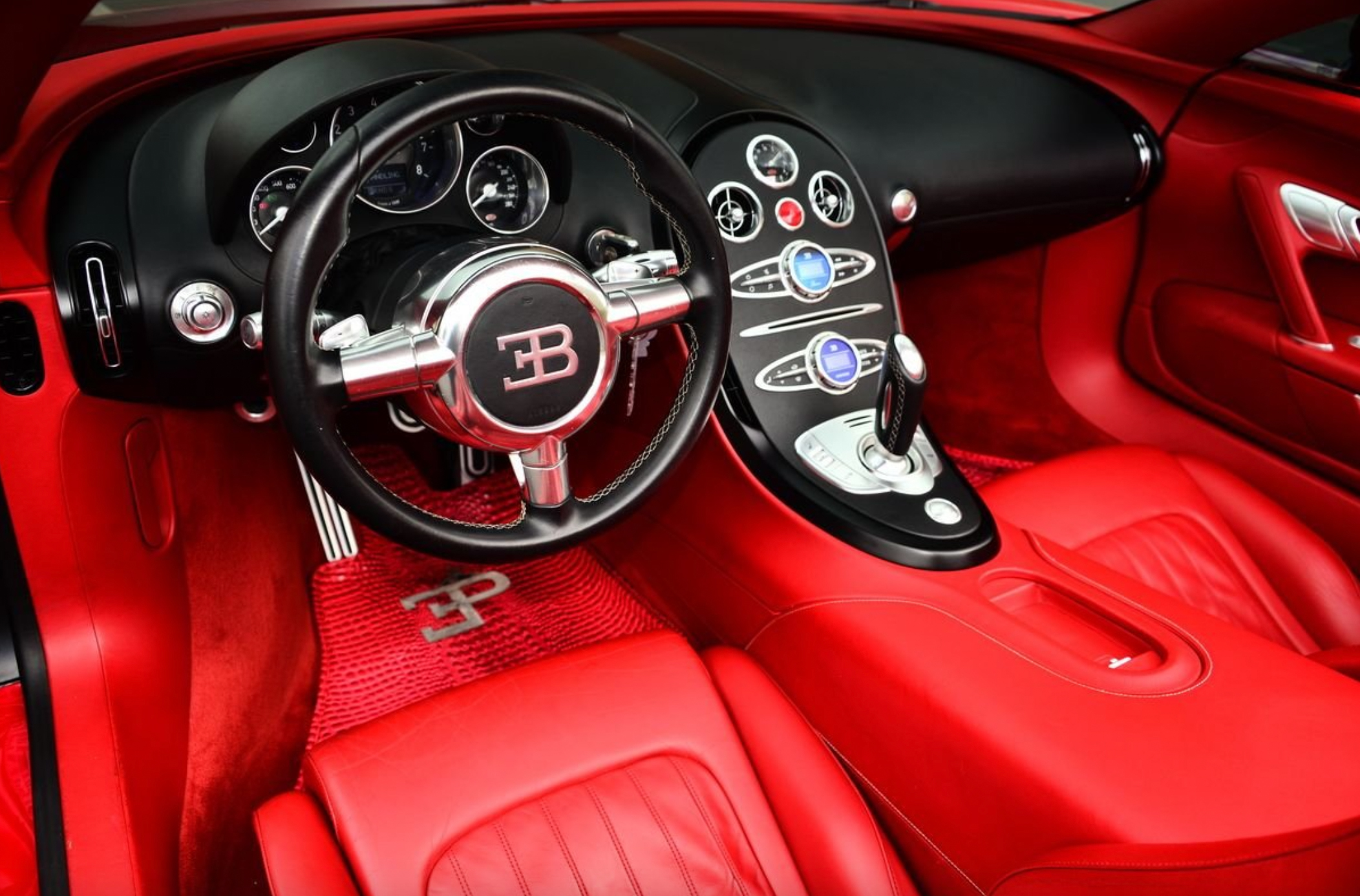 2012 Bugatti Veyron Grand Sport, 12/17