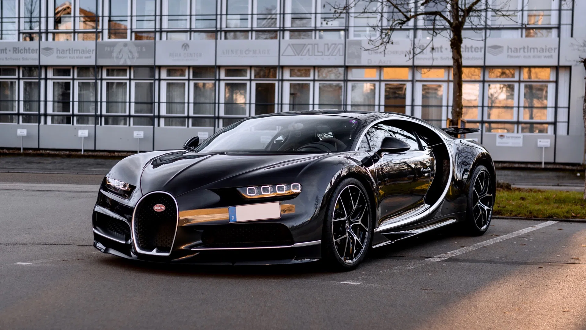 2021 Bugatti Chiron Sport for sale, exterior, Cast Grey  - Grey Carbon