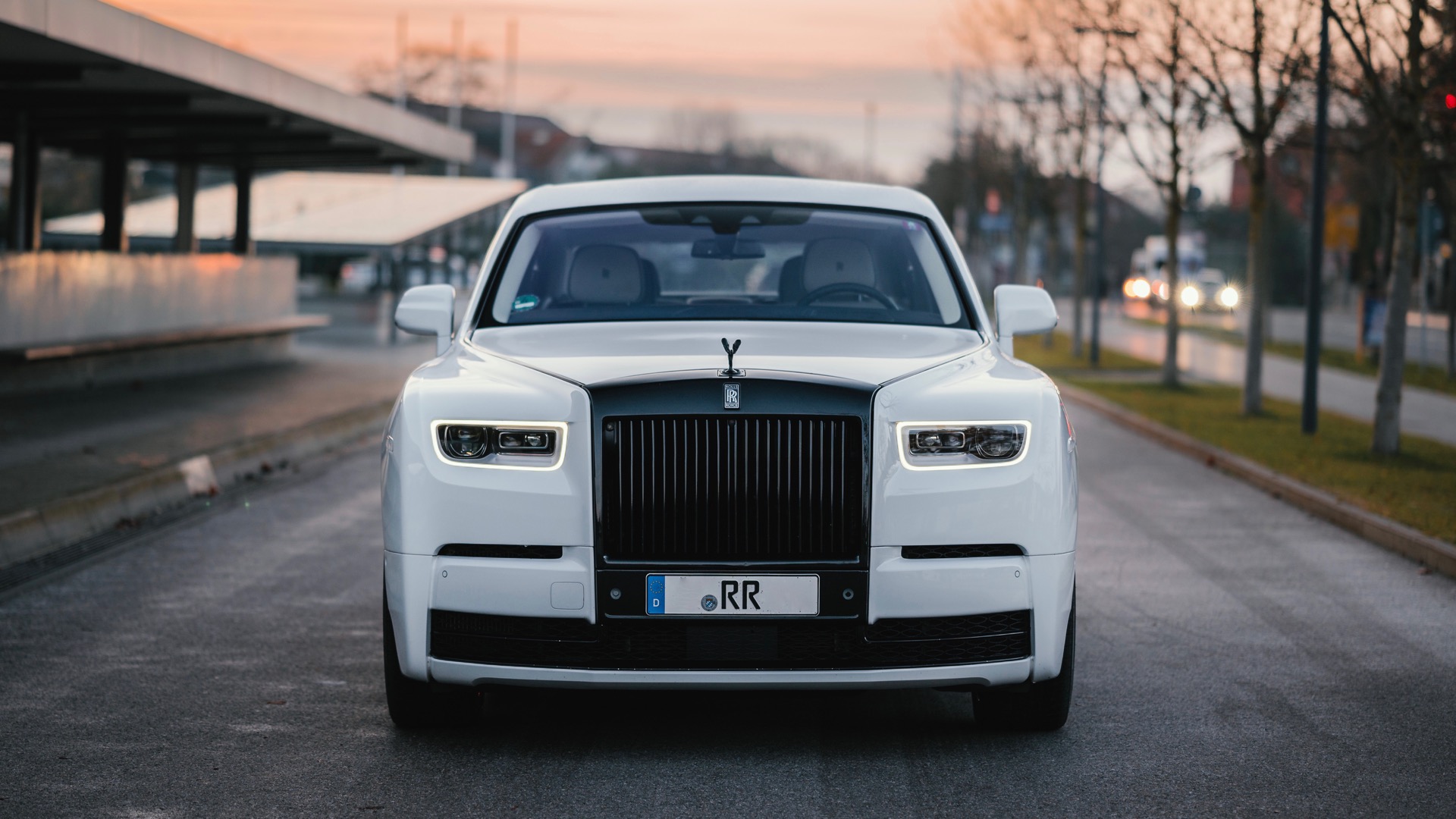 2020 Rolls Royce Phantom VIII, 4/19