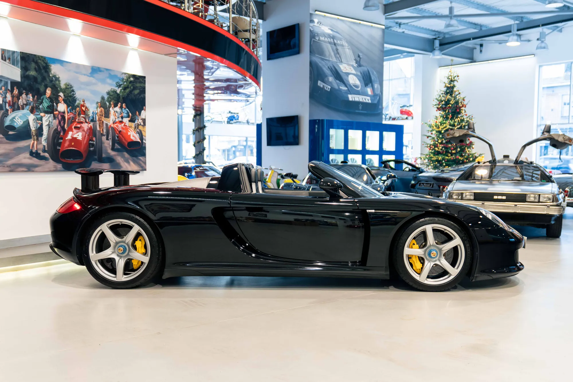 2006 Porsche Carrera GT, 3/20