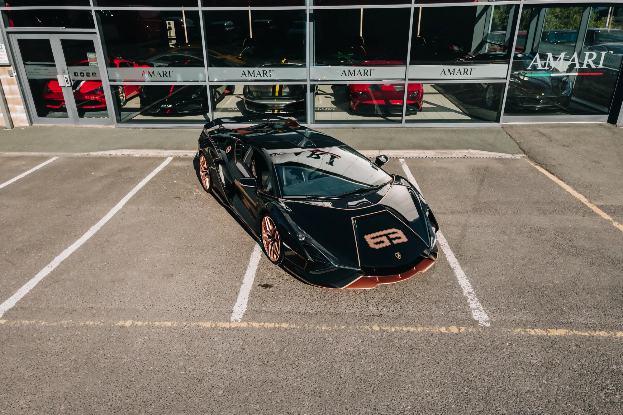 2023 Lamborghini SIÁN FKP 37, 22/24