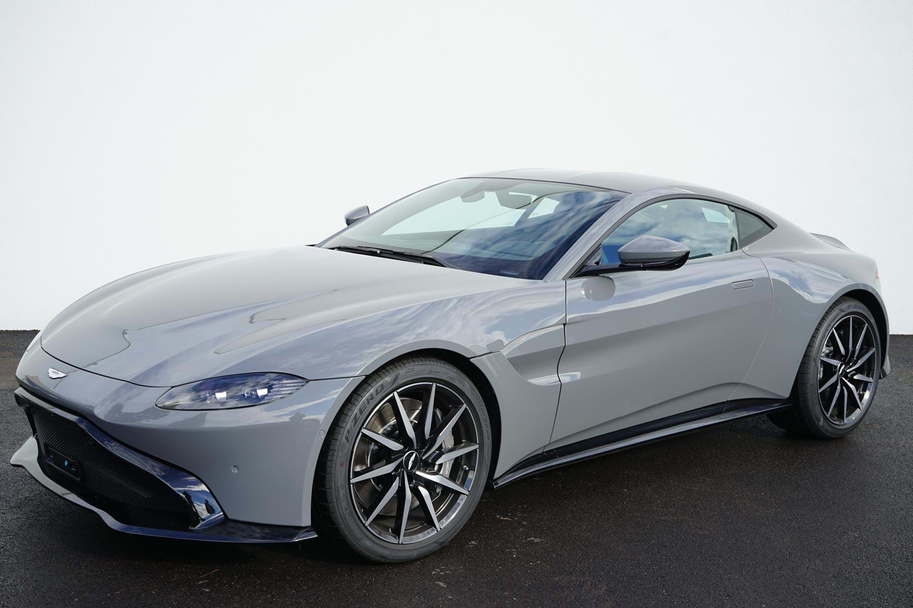 2019 Aston Martin Vantage V8