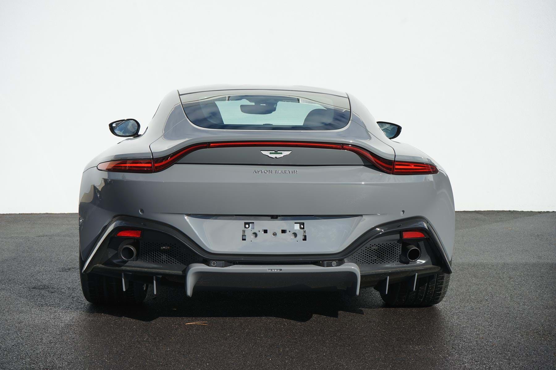 2019 Aston Martin Vantage V8, 4/16