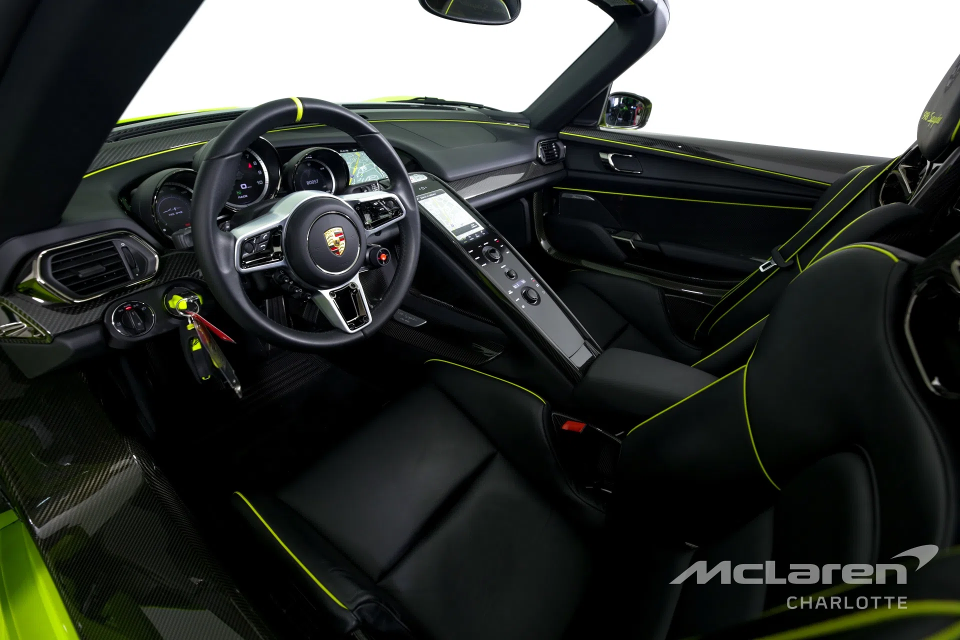 2015 Porsche 918 Spyder interior, dashboard, Onyx Black/Acid Green