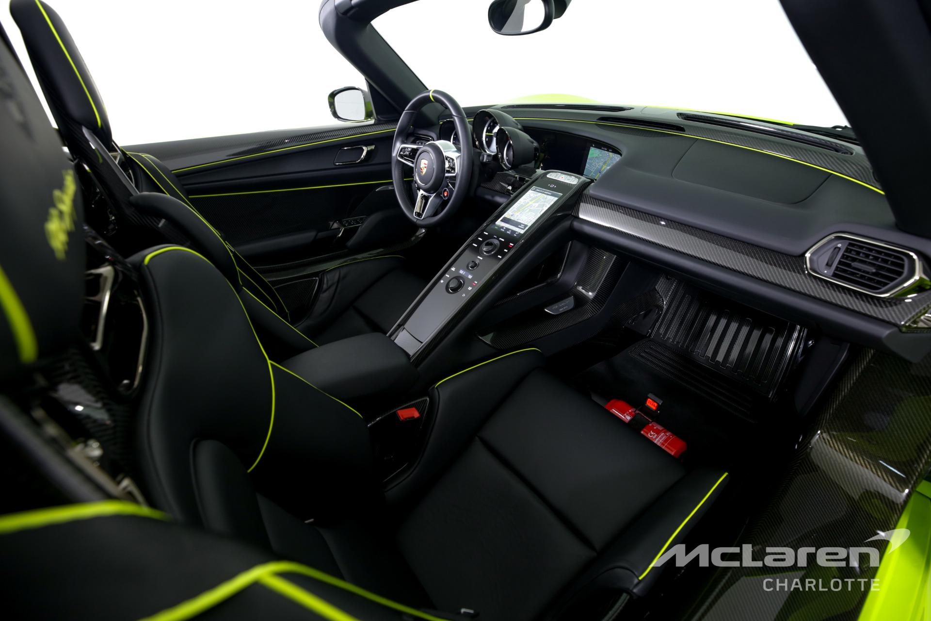 2015 Porsche 918 Spyder, 20/22