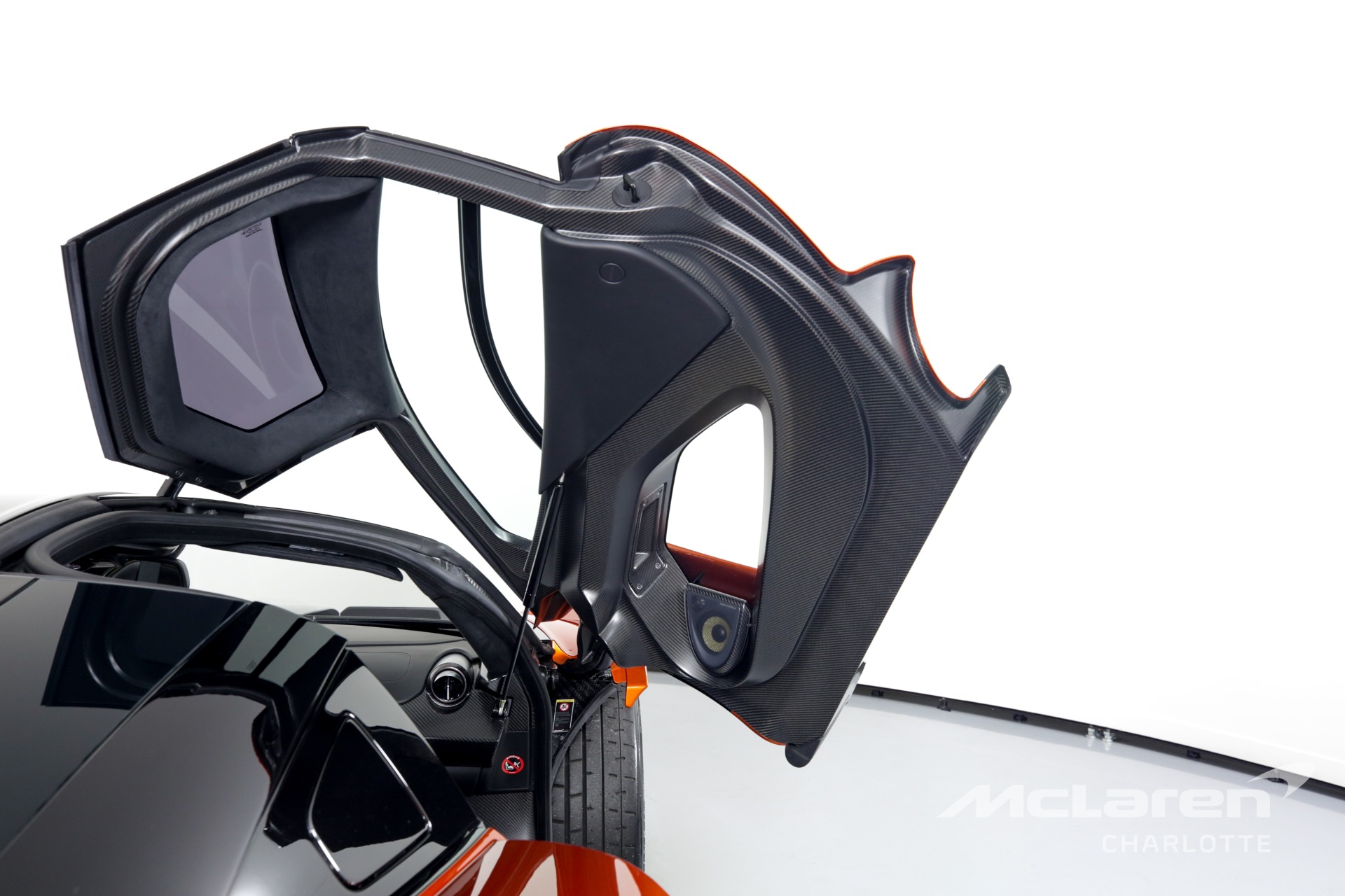 2019 McLaren Senna, 16/20