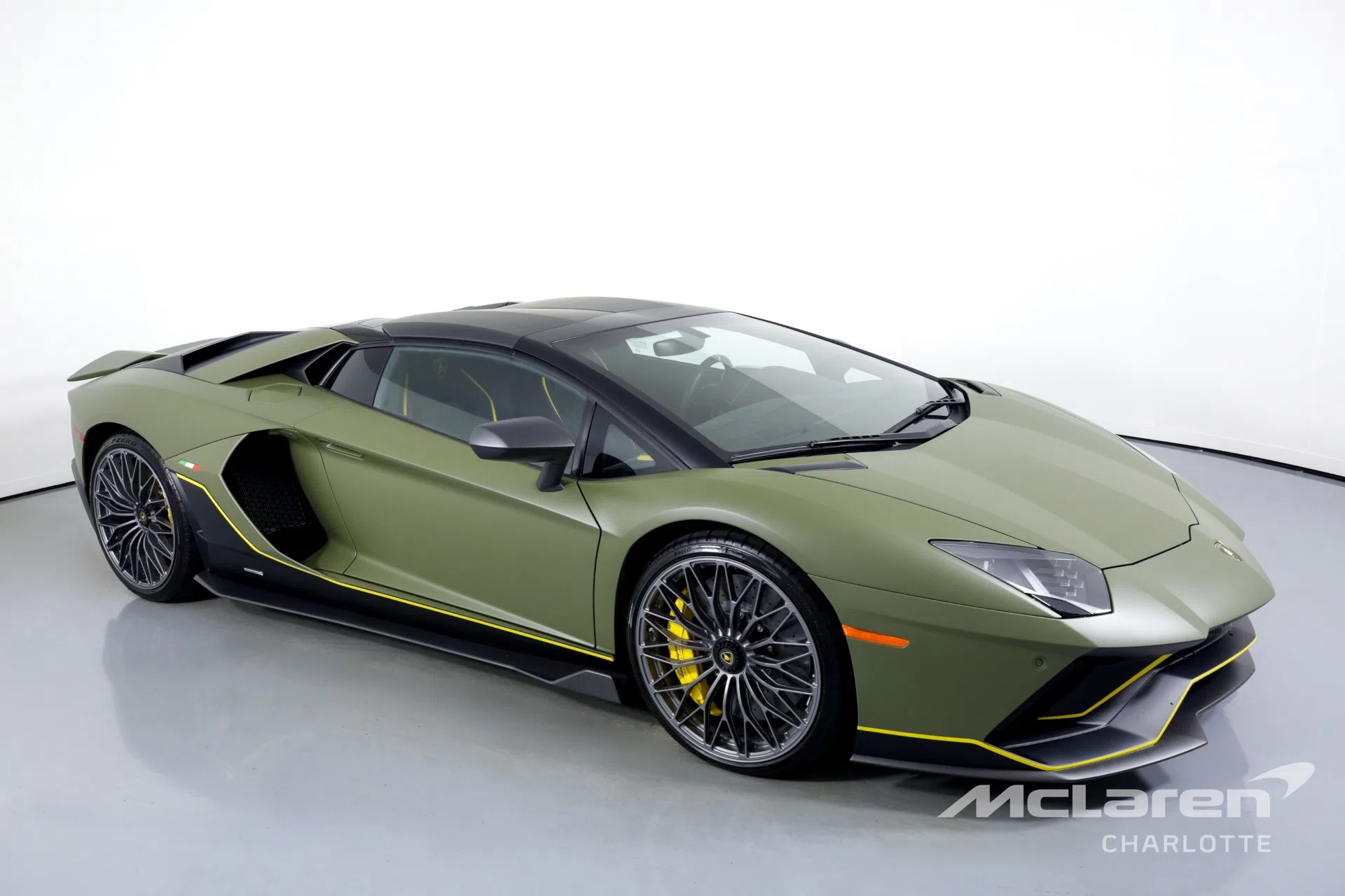 2022 Lamborghini Aventador Ultimae