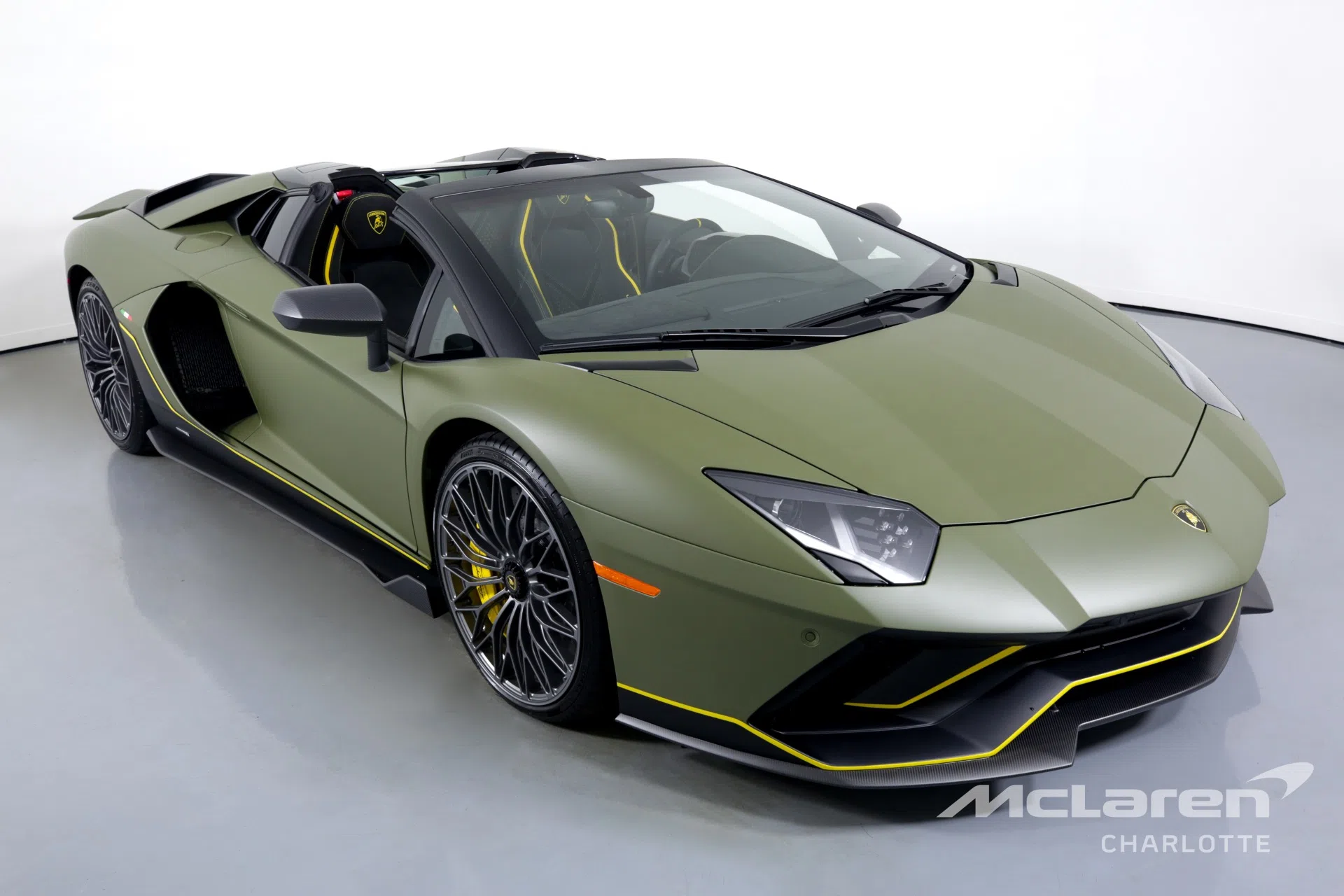 2022 Lamborghini Aventador Ultimae for sale, front three-quarter view