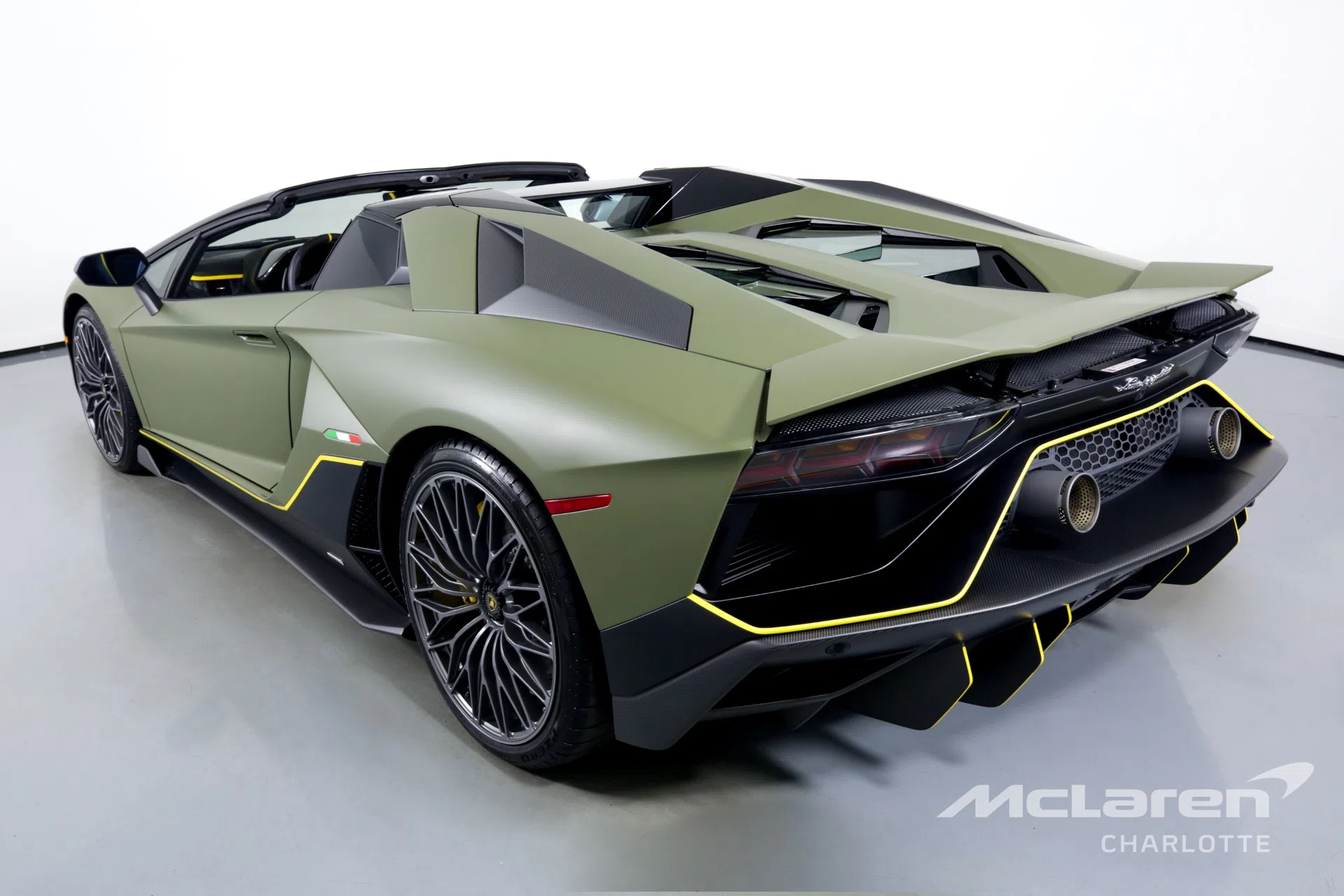 2022 Lamborghini Aventador Ultimae for sale, exterior