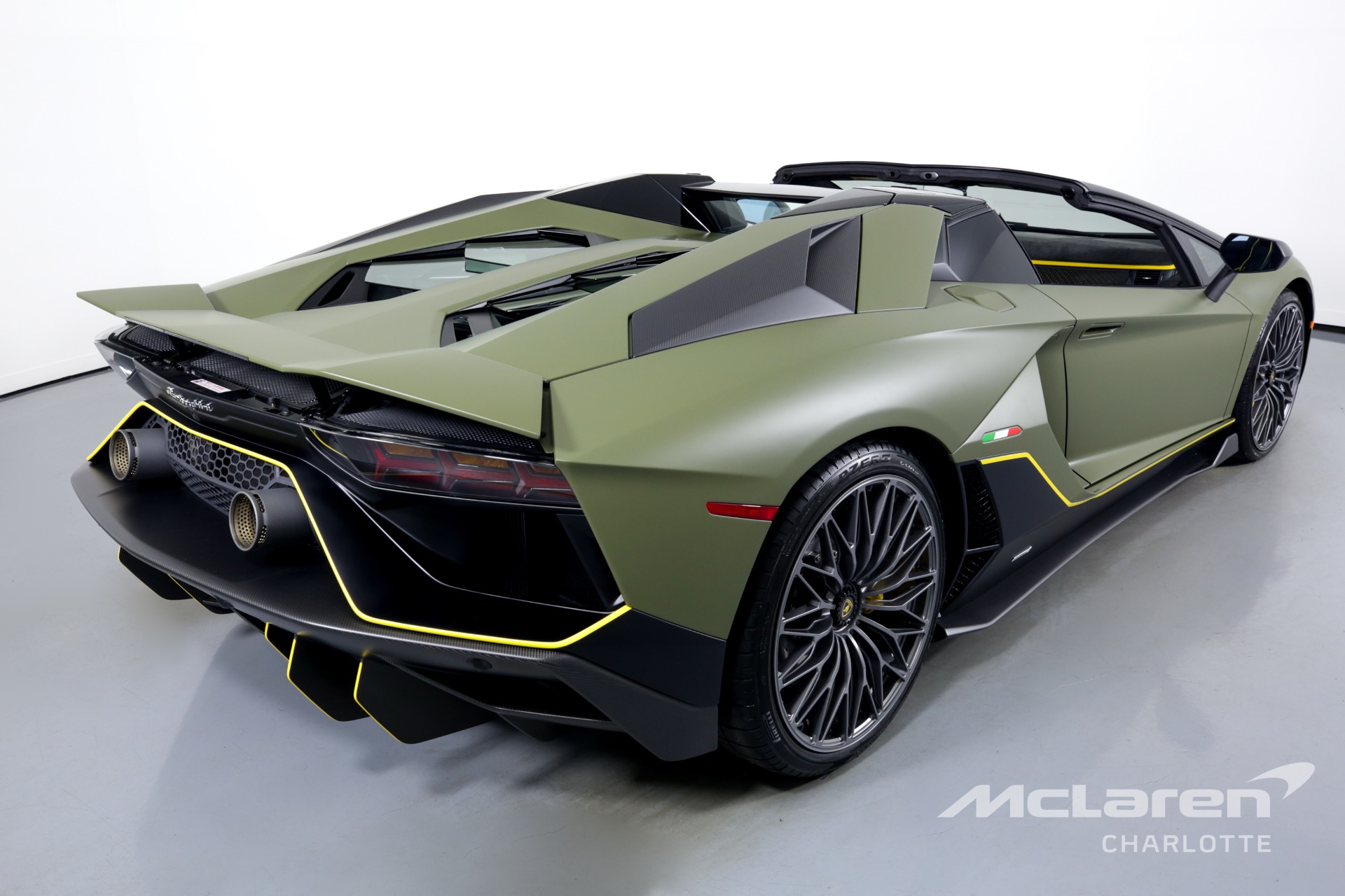 2022 Lamborghini Aventador Ultimae, 9/20