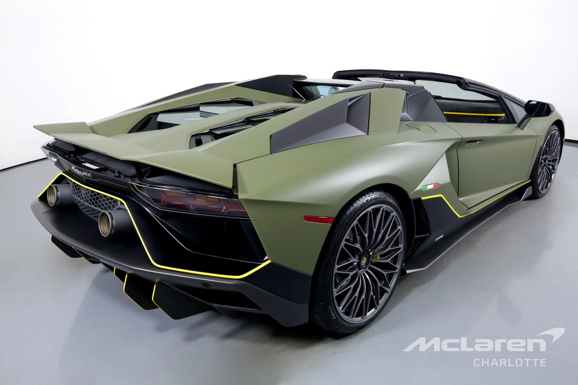 2022 Lamborghini Aventador Ultimae for sale, exterior